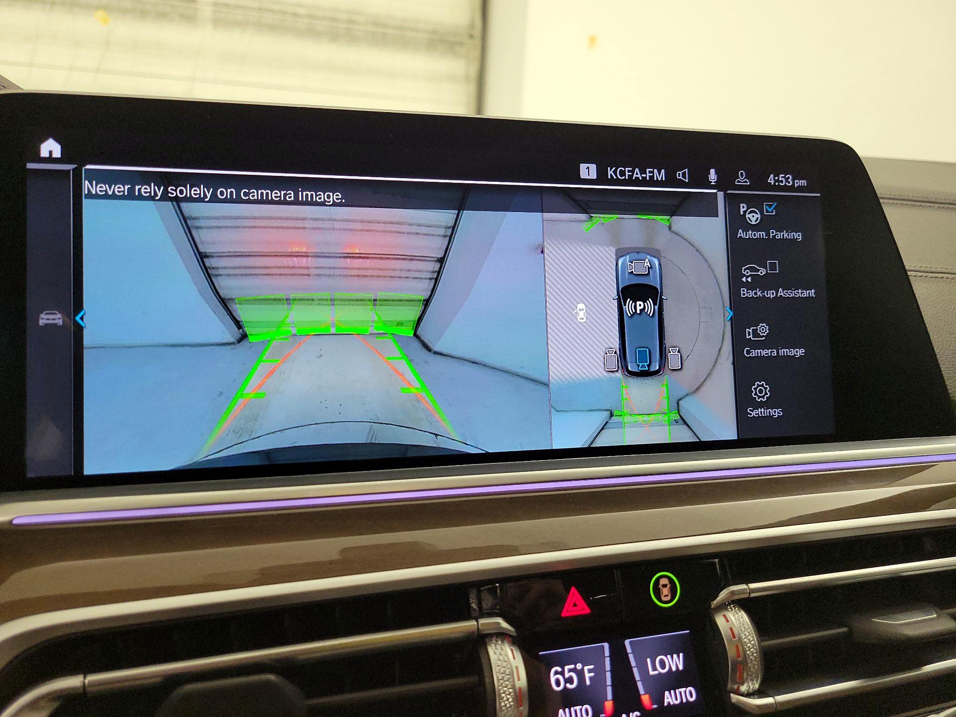 Thumbnail: 2021 BMW X5 - 15