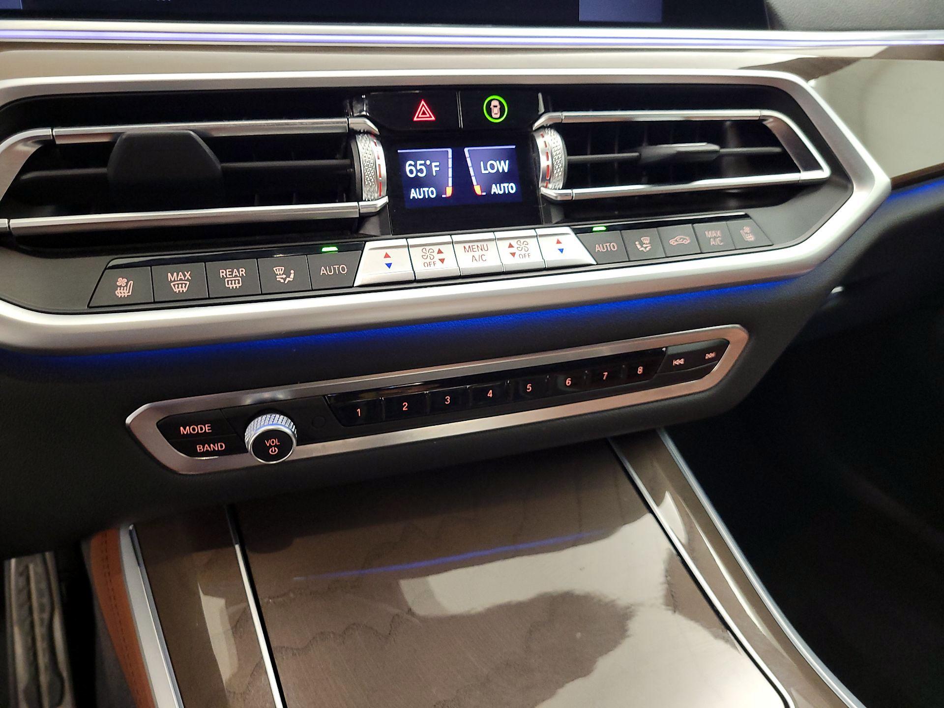 Thumbnail: 2021 BMW X5 - 17