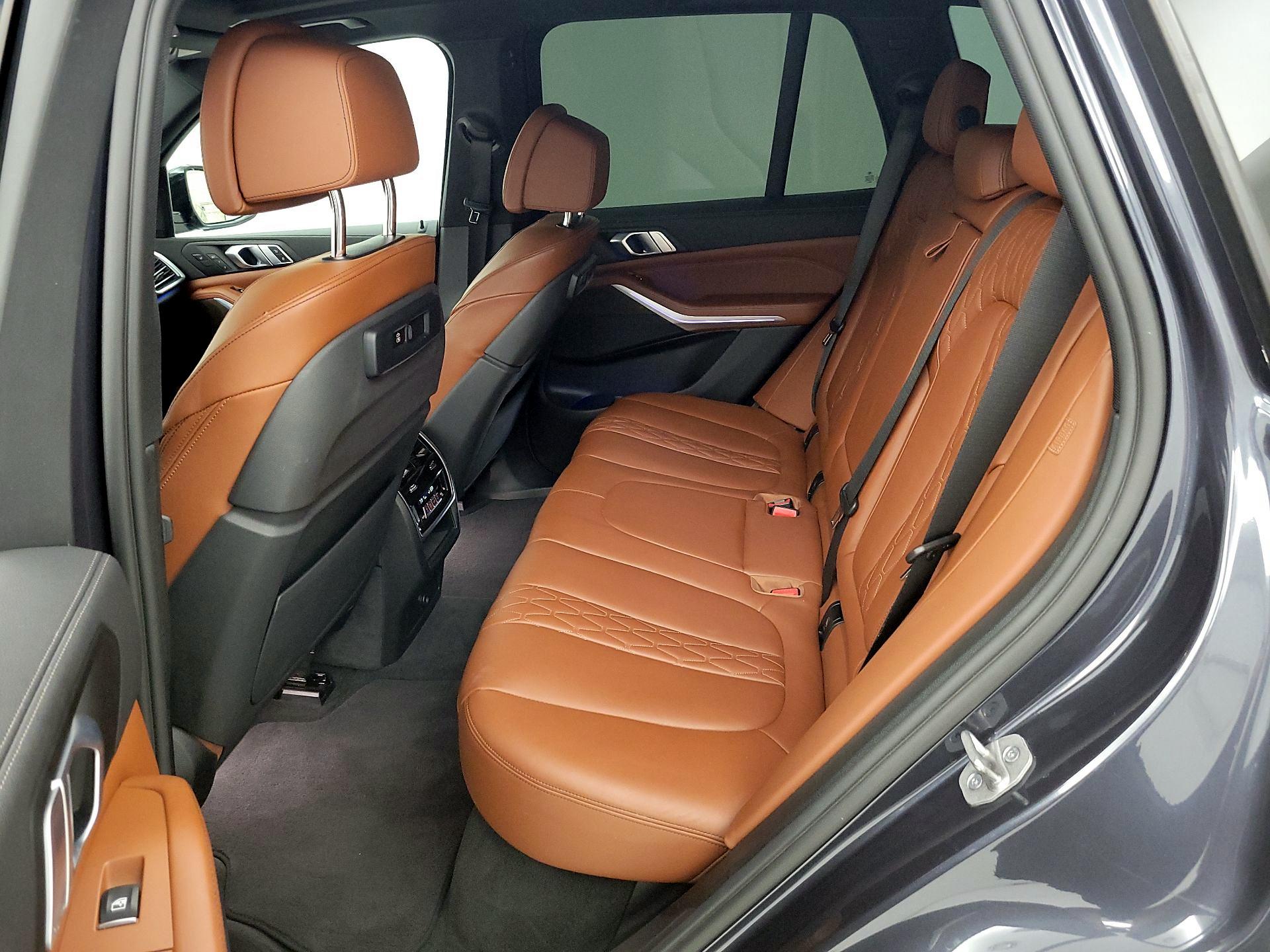 Thumbnail: 2021 BMW X5 - 20