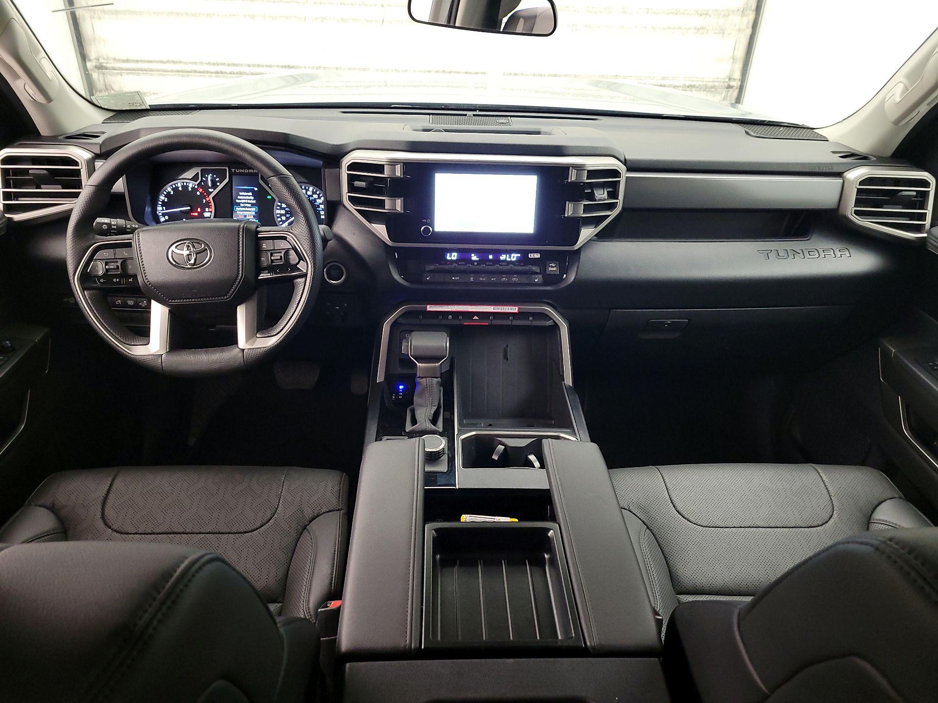 Thumbnail: 2024 Toyota Tundra - 9