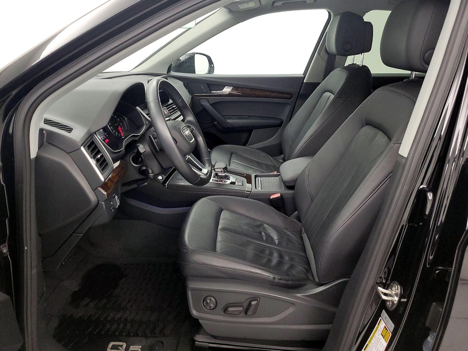 2020 Audi Q5 Premium - Photo 12