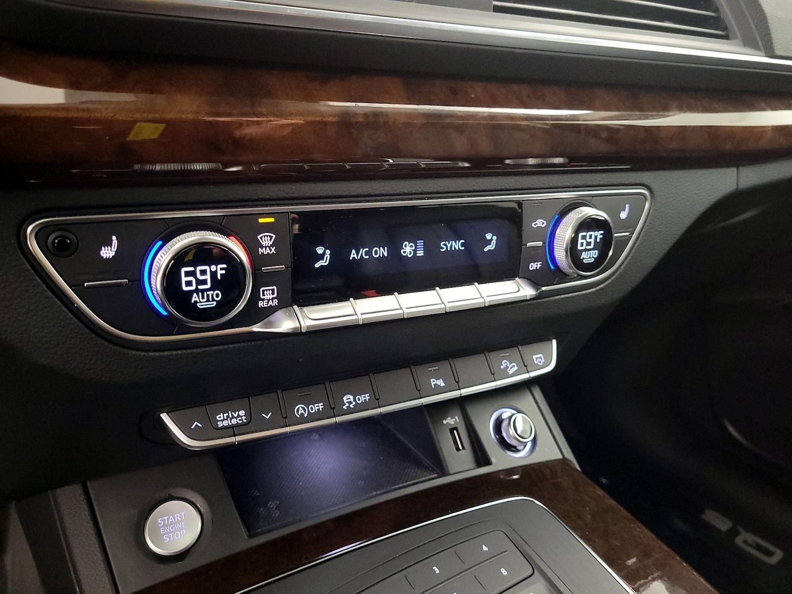 2020 Audi Q5 Premium - Photo 16