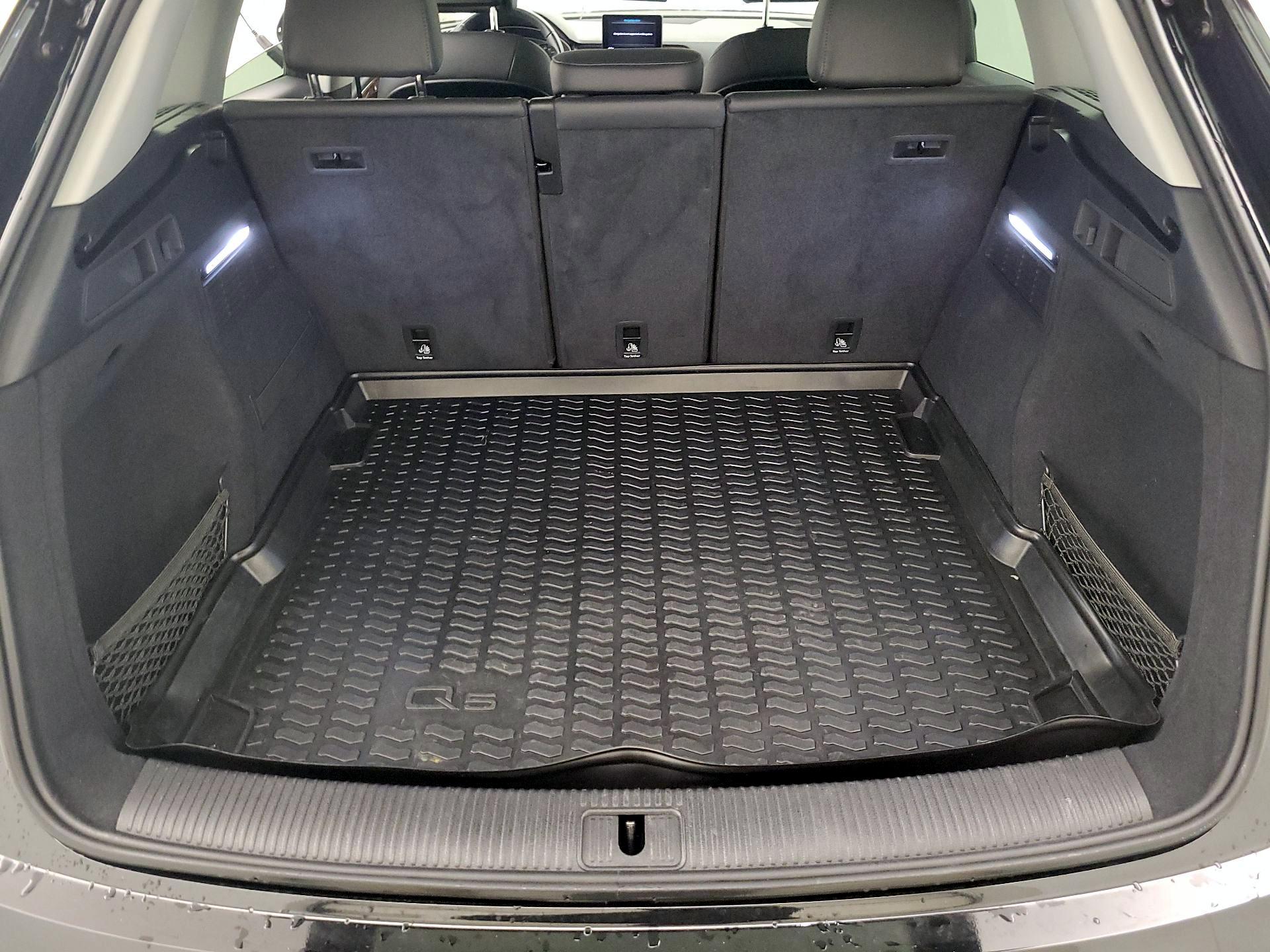 Thumbnail: 2020 Audi Q5 - 20