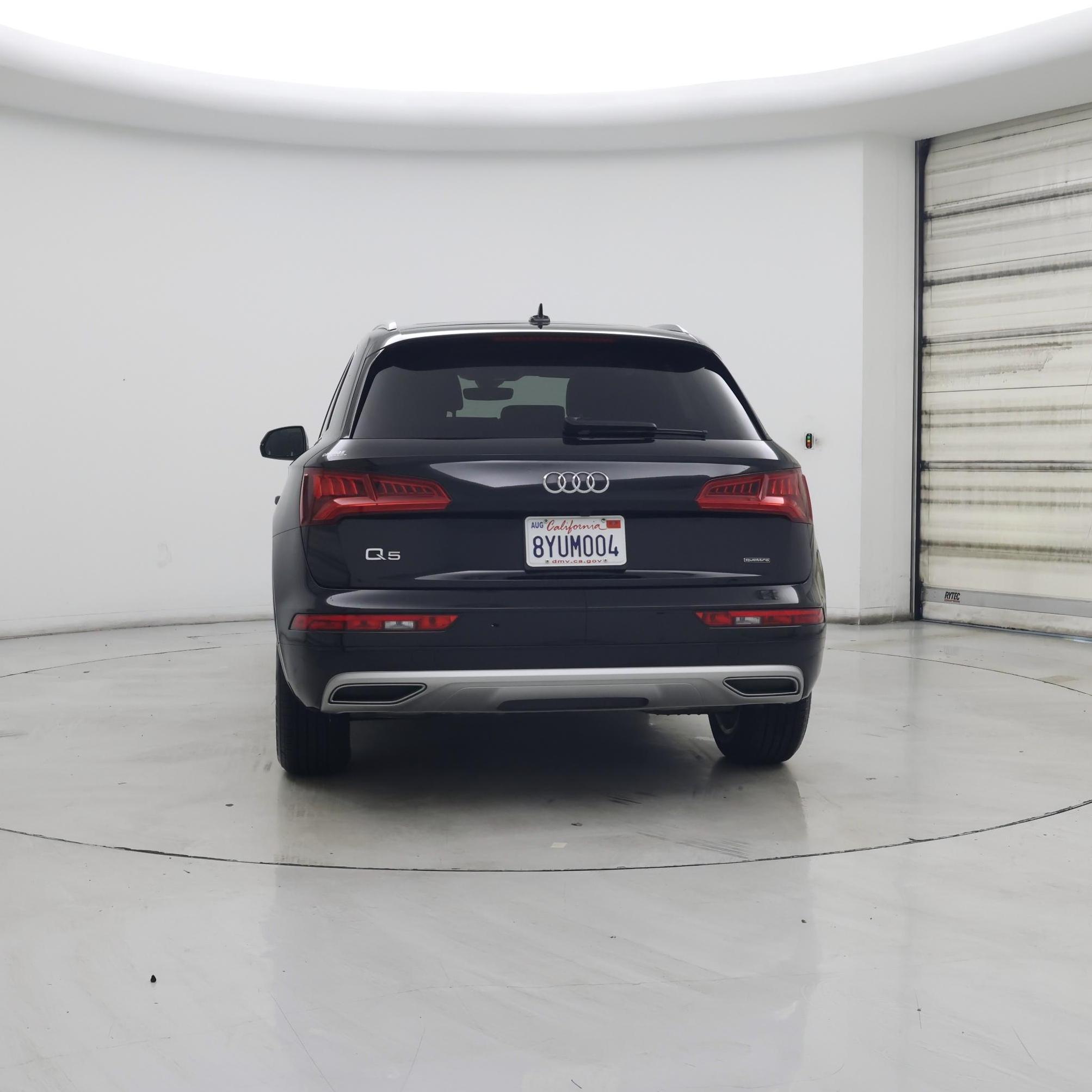 Thumbnail: 2020 Audi Q5 - 6
