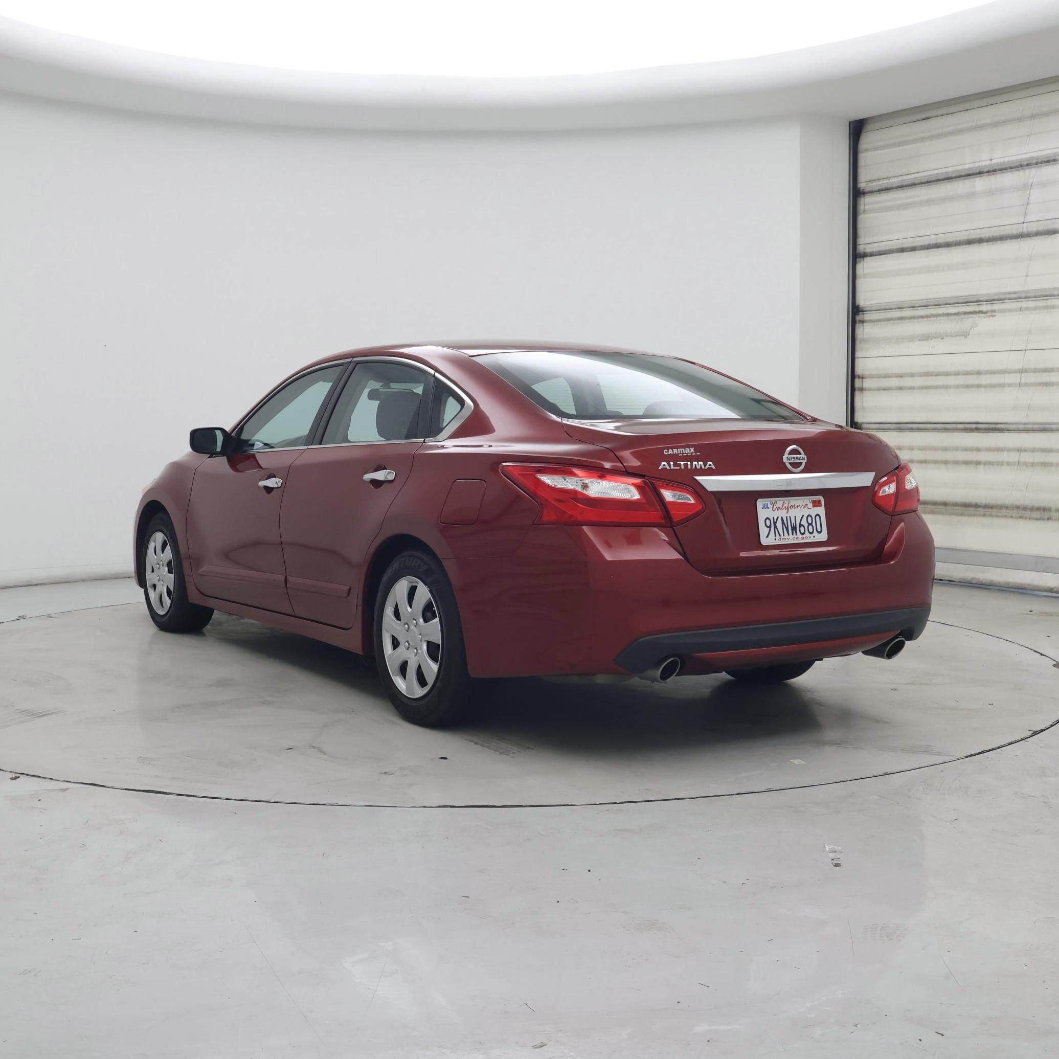 Thumbnail: 2016 Nissan Altima - 2