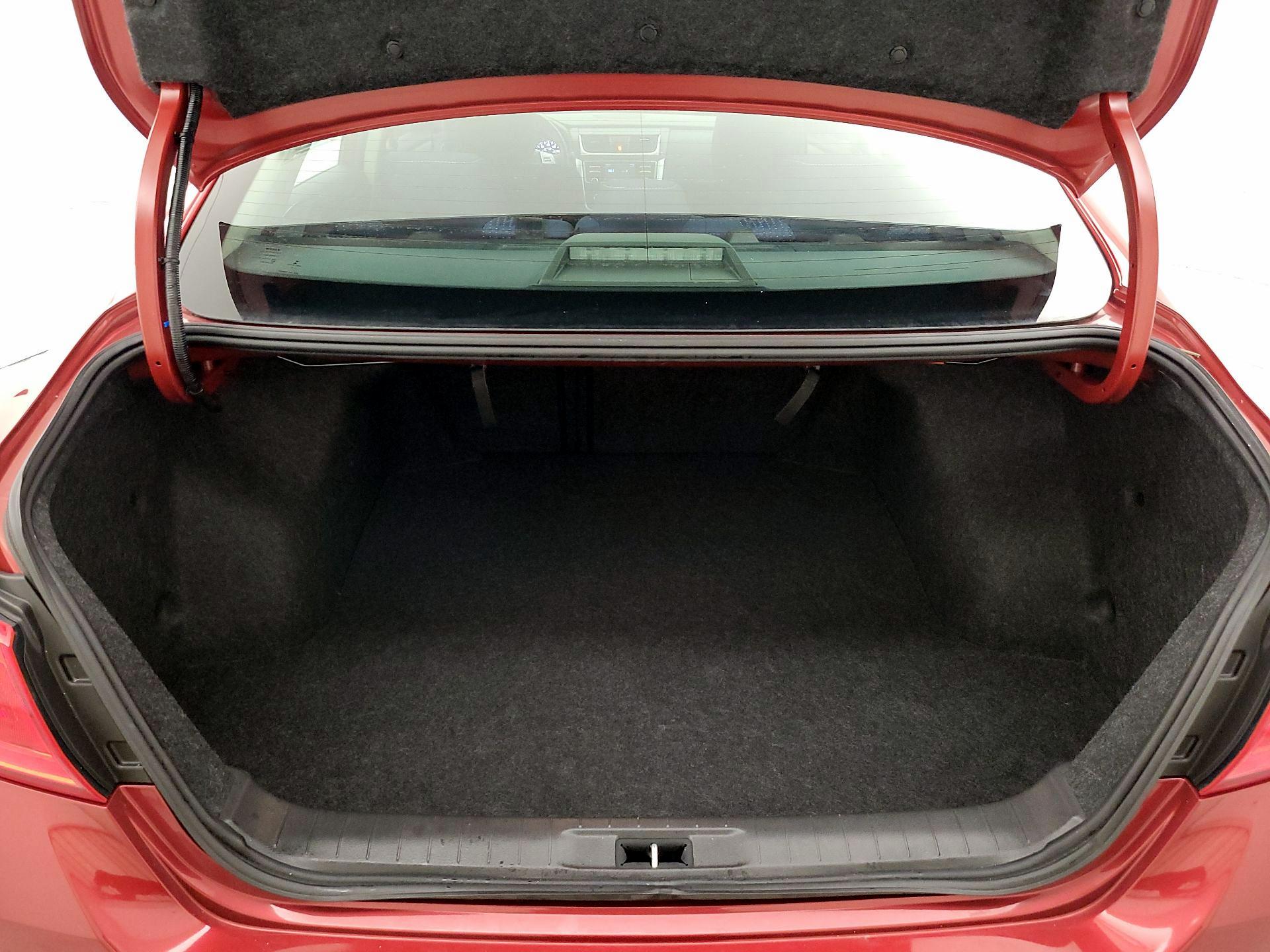 Thumbnail: 2016 Nissan Altima - 20