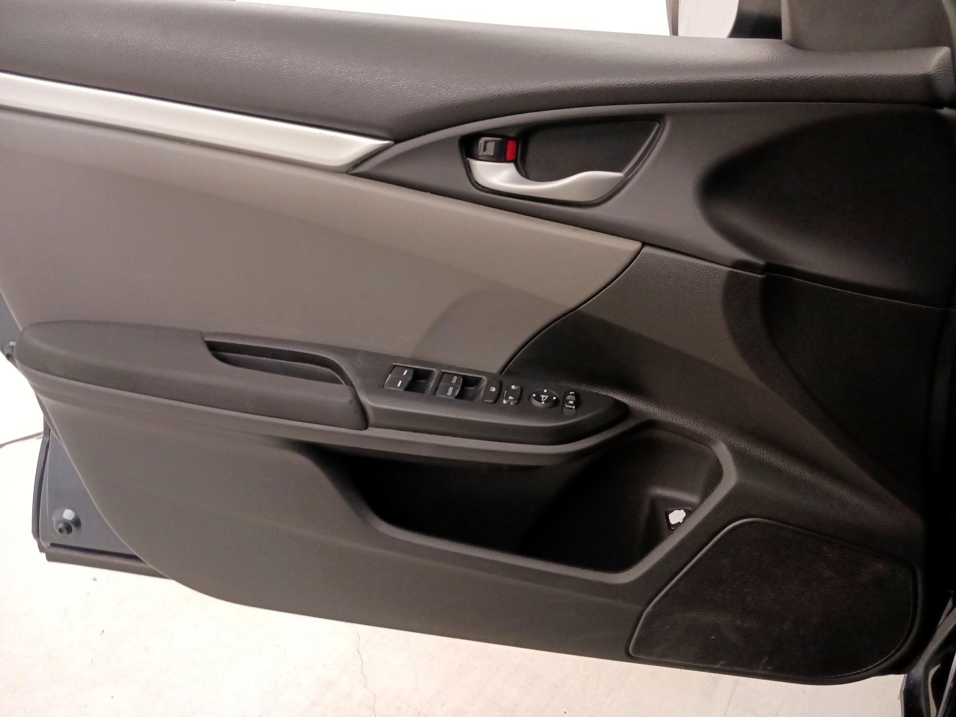 Thumbnail: 2021 Honda Civic - 12