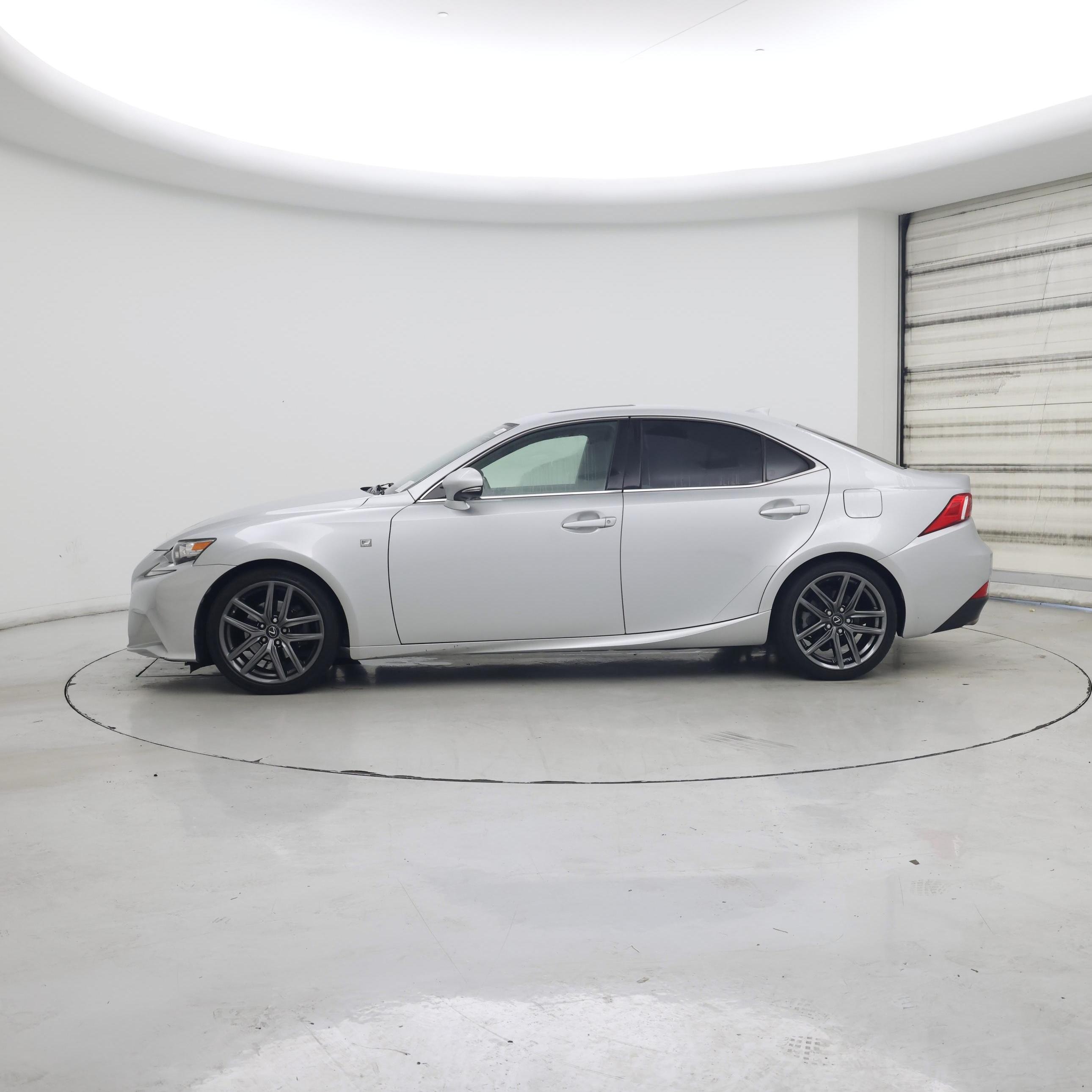 Thumbnail: 2015 Lexus IS - 3