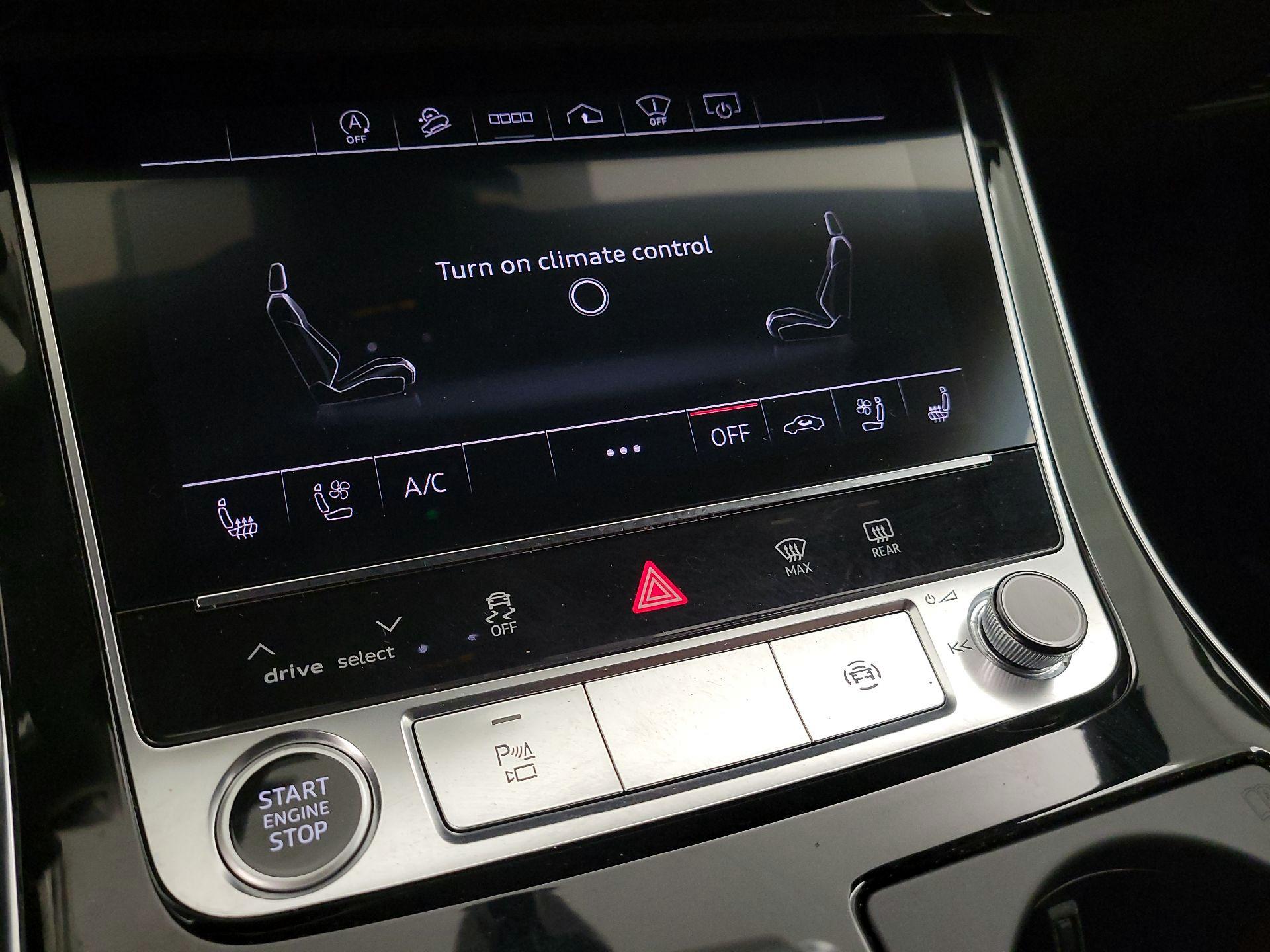 Thumbnail: 2022 Audi Q7 - 15