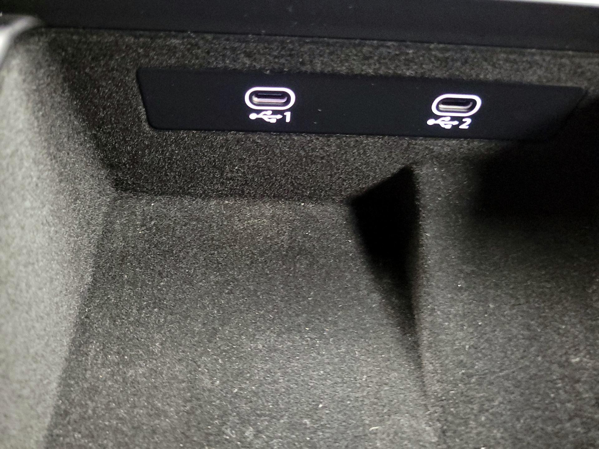 Thumbnail: 2022 Audi Q7 - 17