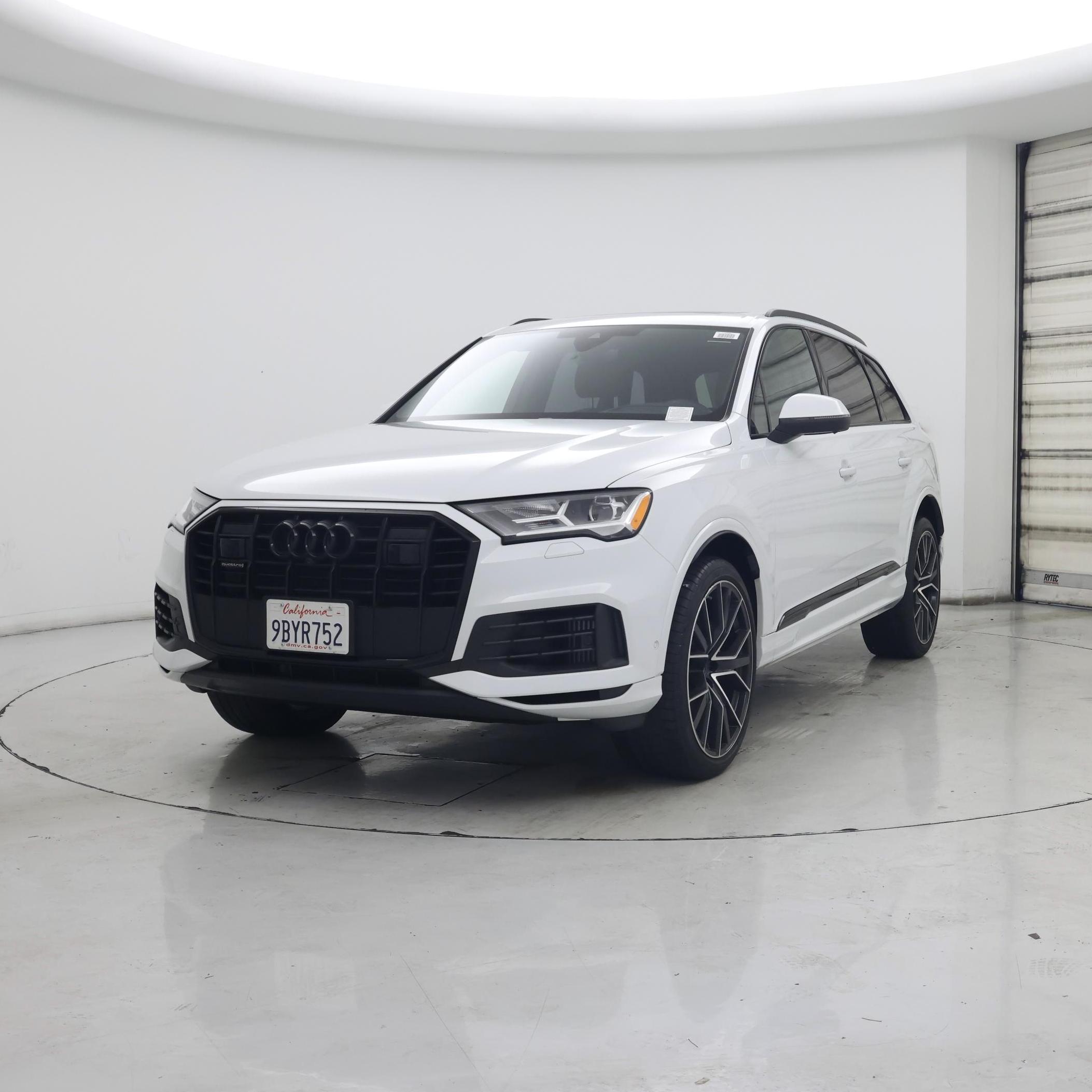 Thumbnail: 2022 Audi Q7 - 4
