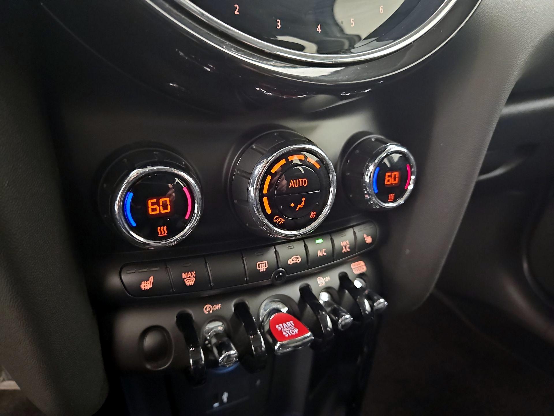 Thumbnail: 2023 MINI Cooper Hardtop - 16