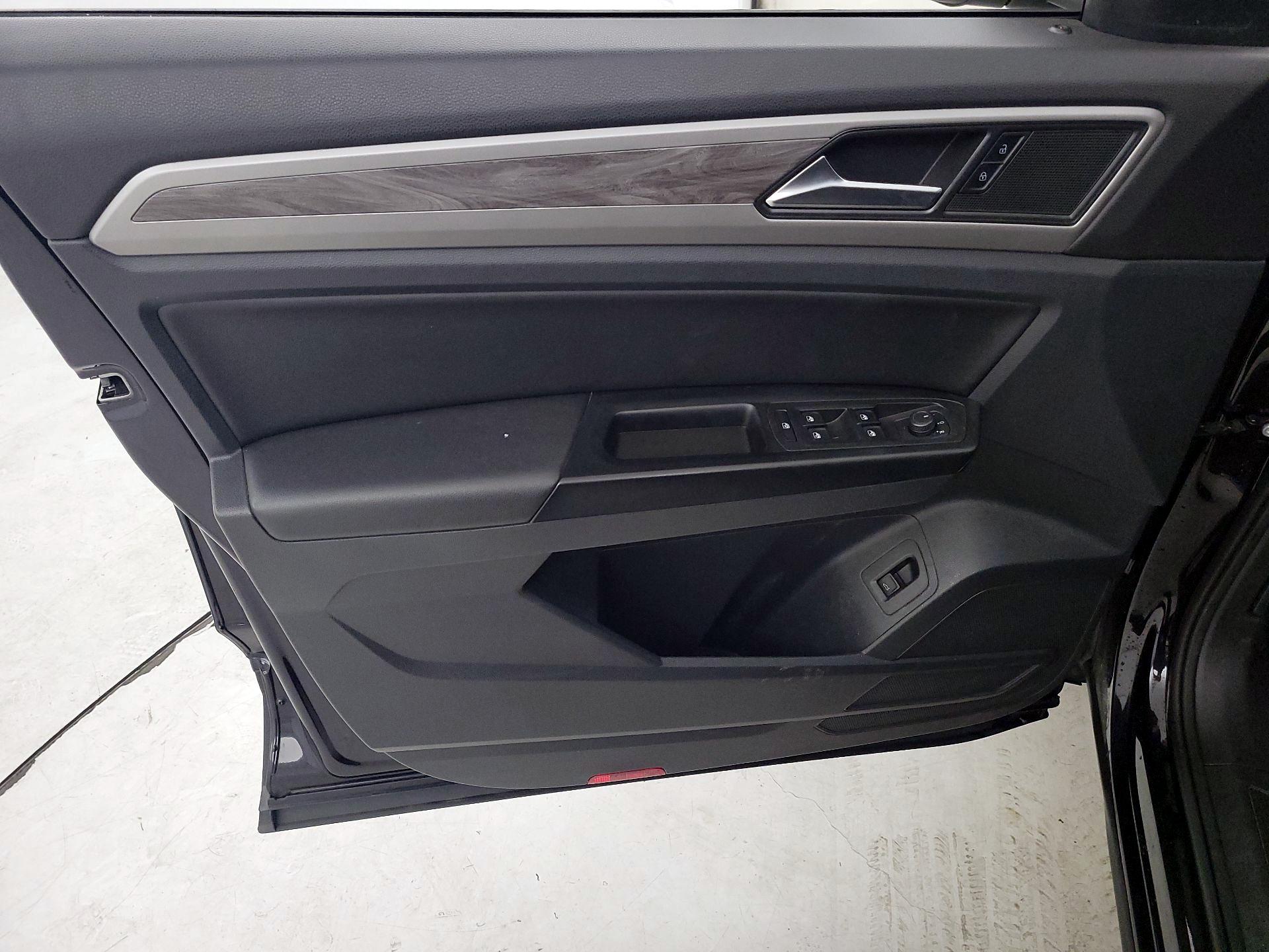 Thumbnail: 2020 Volkswagen Atlas - 12