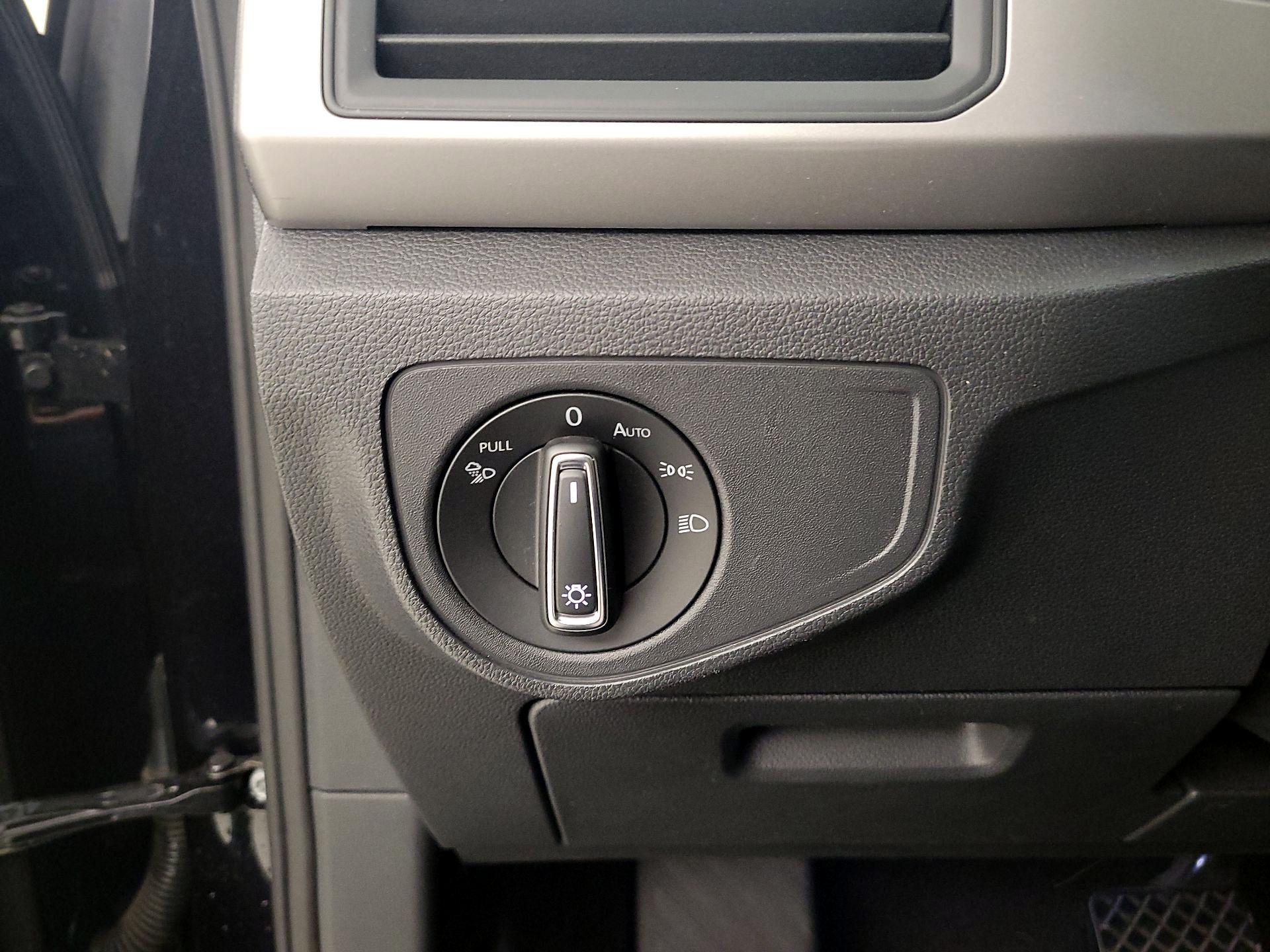 Thumbnail: 2020 Volkswagen Atlas - 13