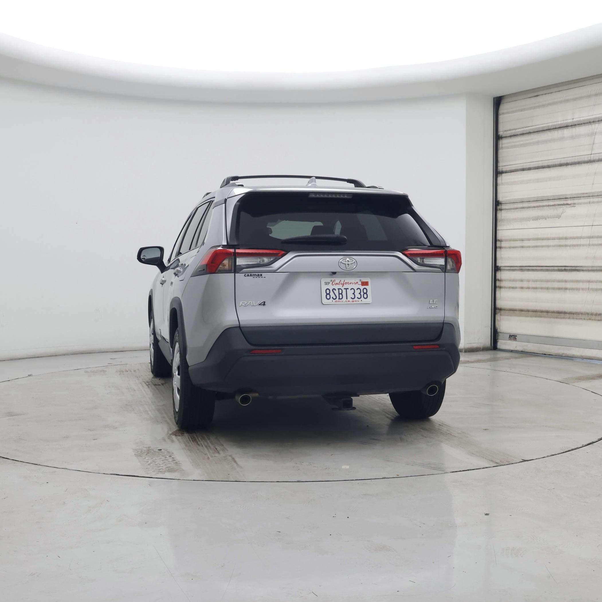 Thumbnail: 2020 Toyota RAV4 - 6