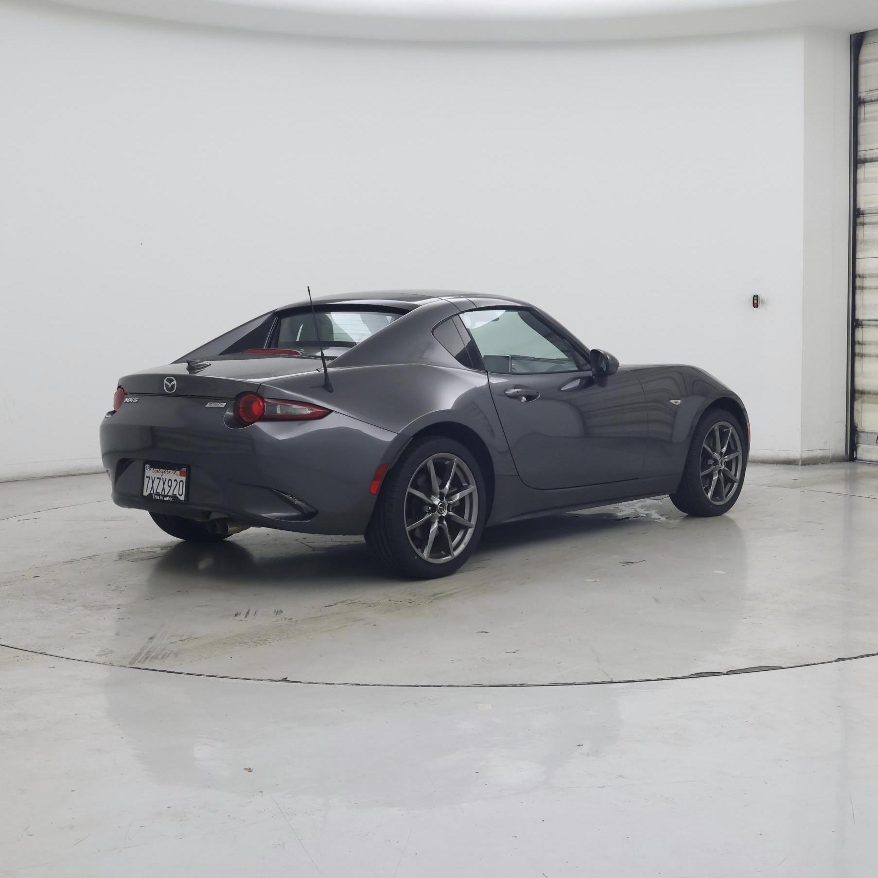 Thumbnail: 2017 Mazda MX-5 Miata - 8