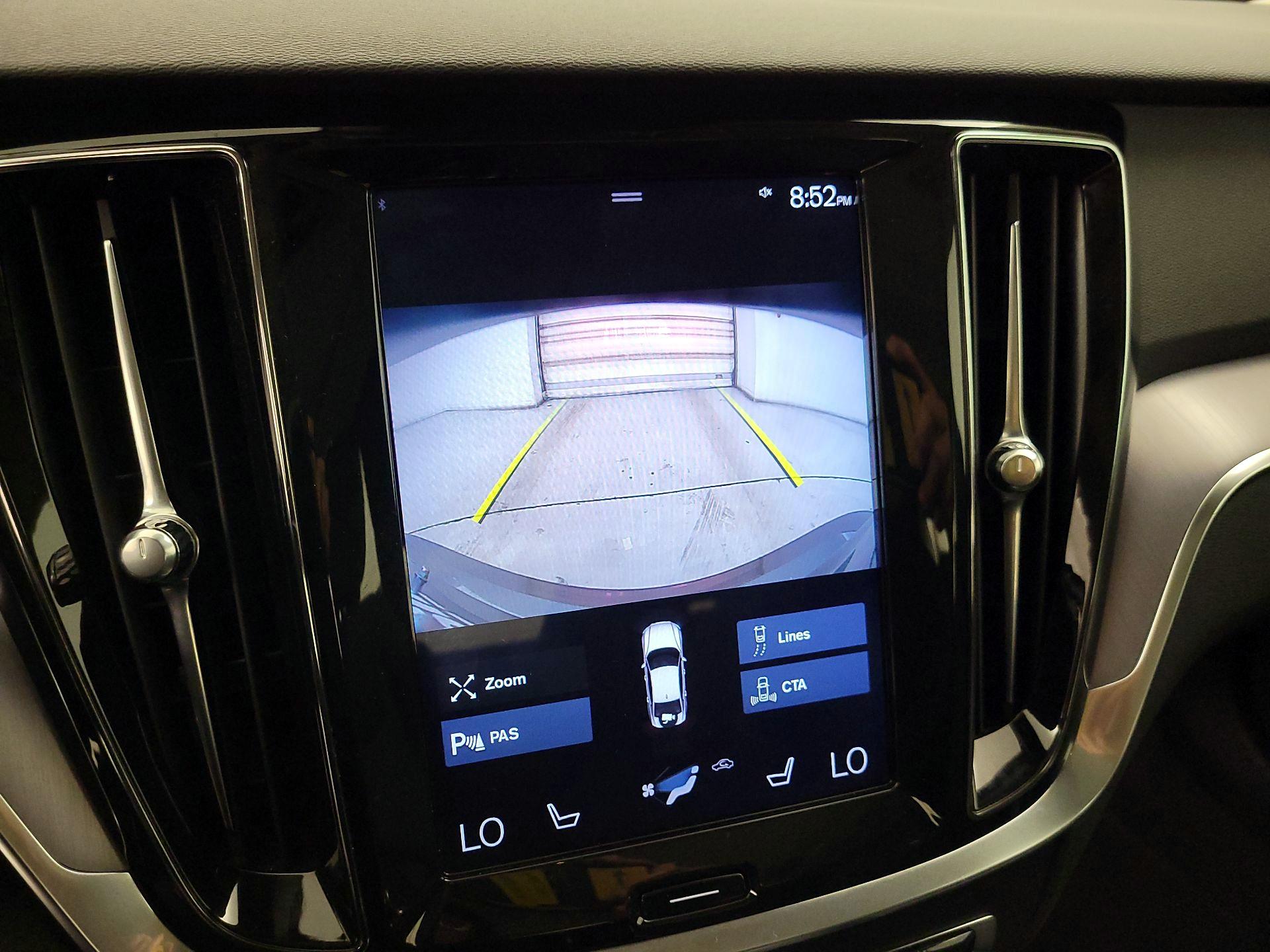 Thumbnail: 2020 Volvo S60 - 14