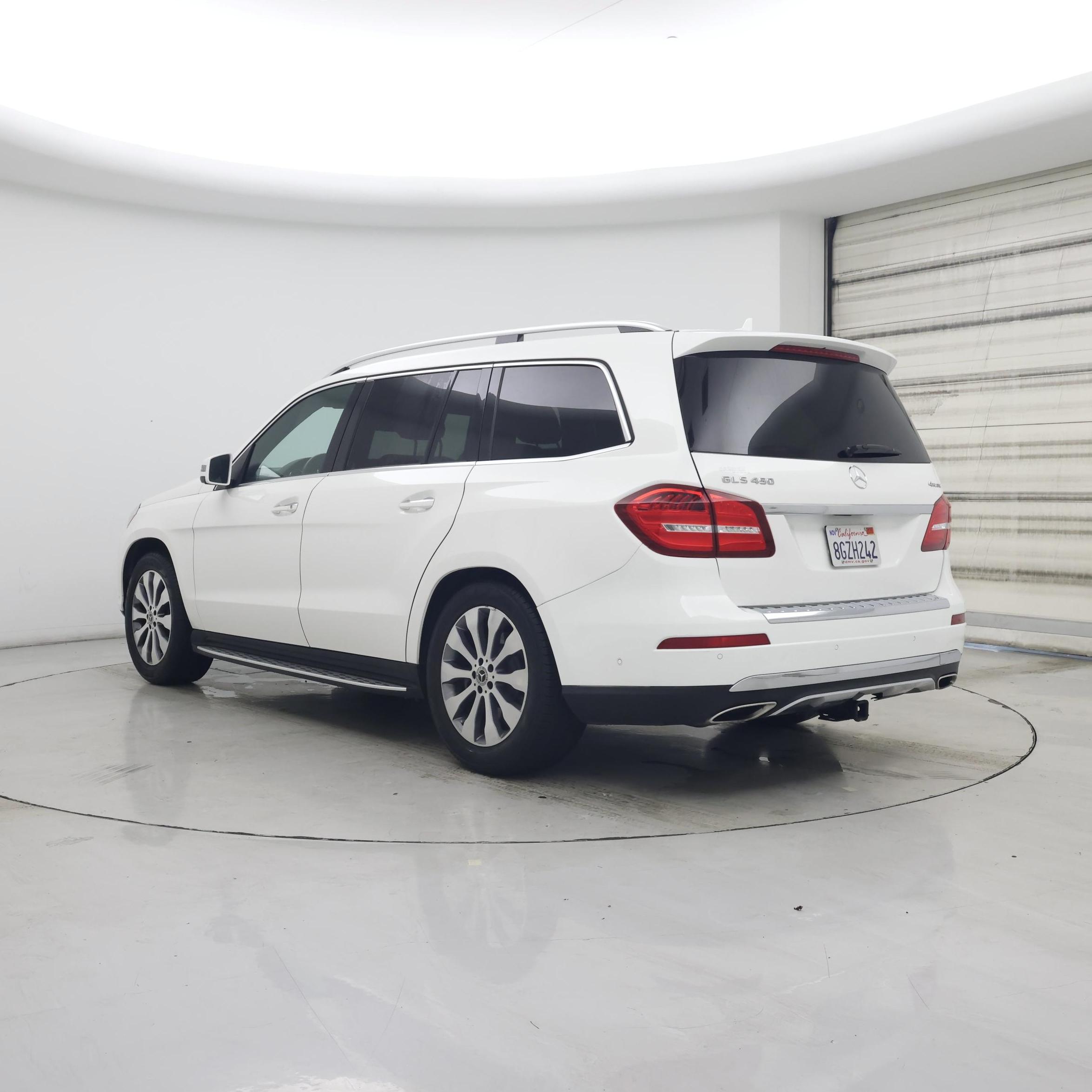 Thumbnail: 2019 Mercedes-Benz GLS - 2