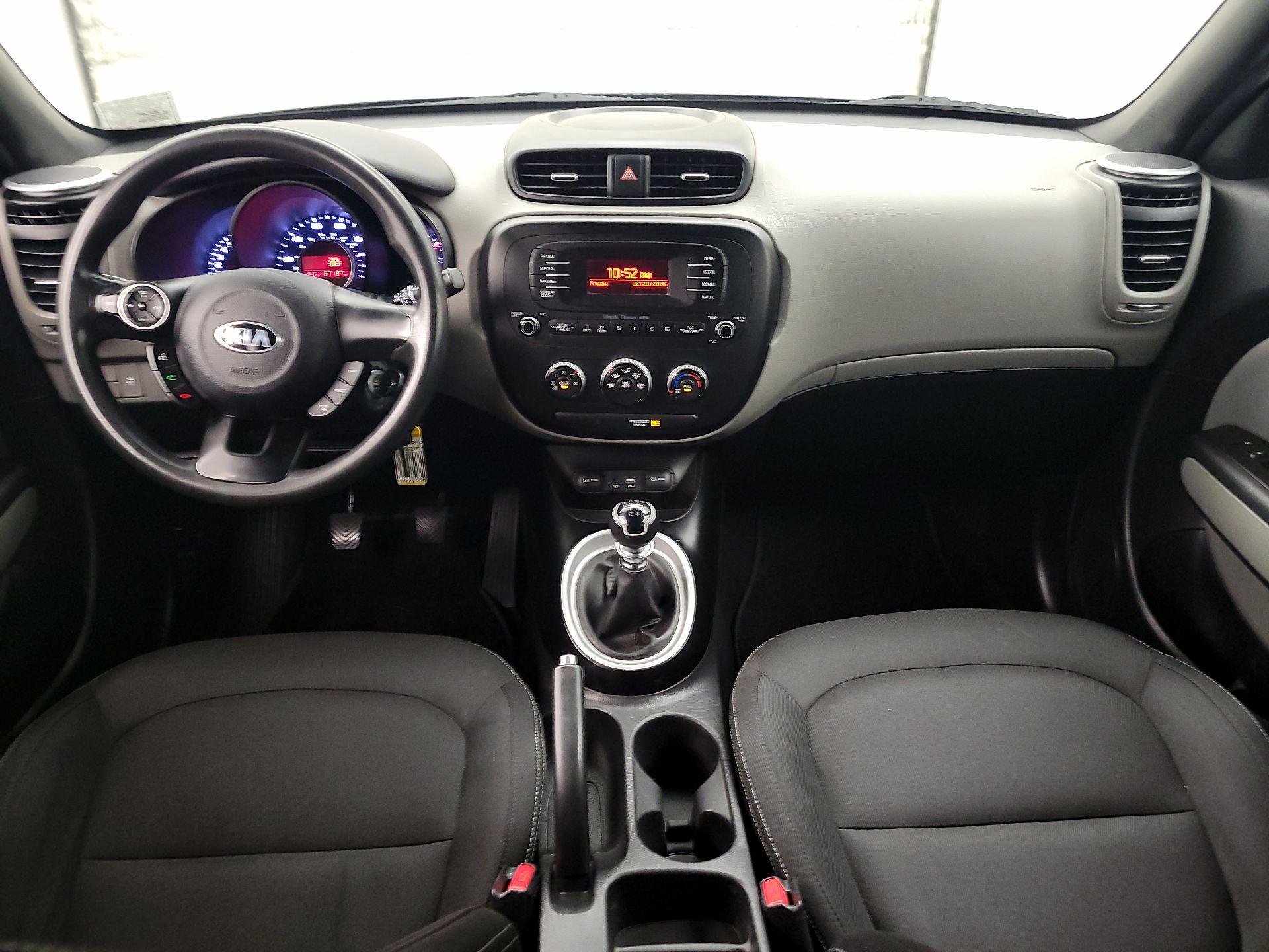 Thumbnail: 2015 Kia Soul - 9