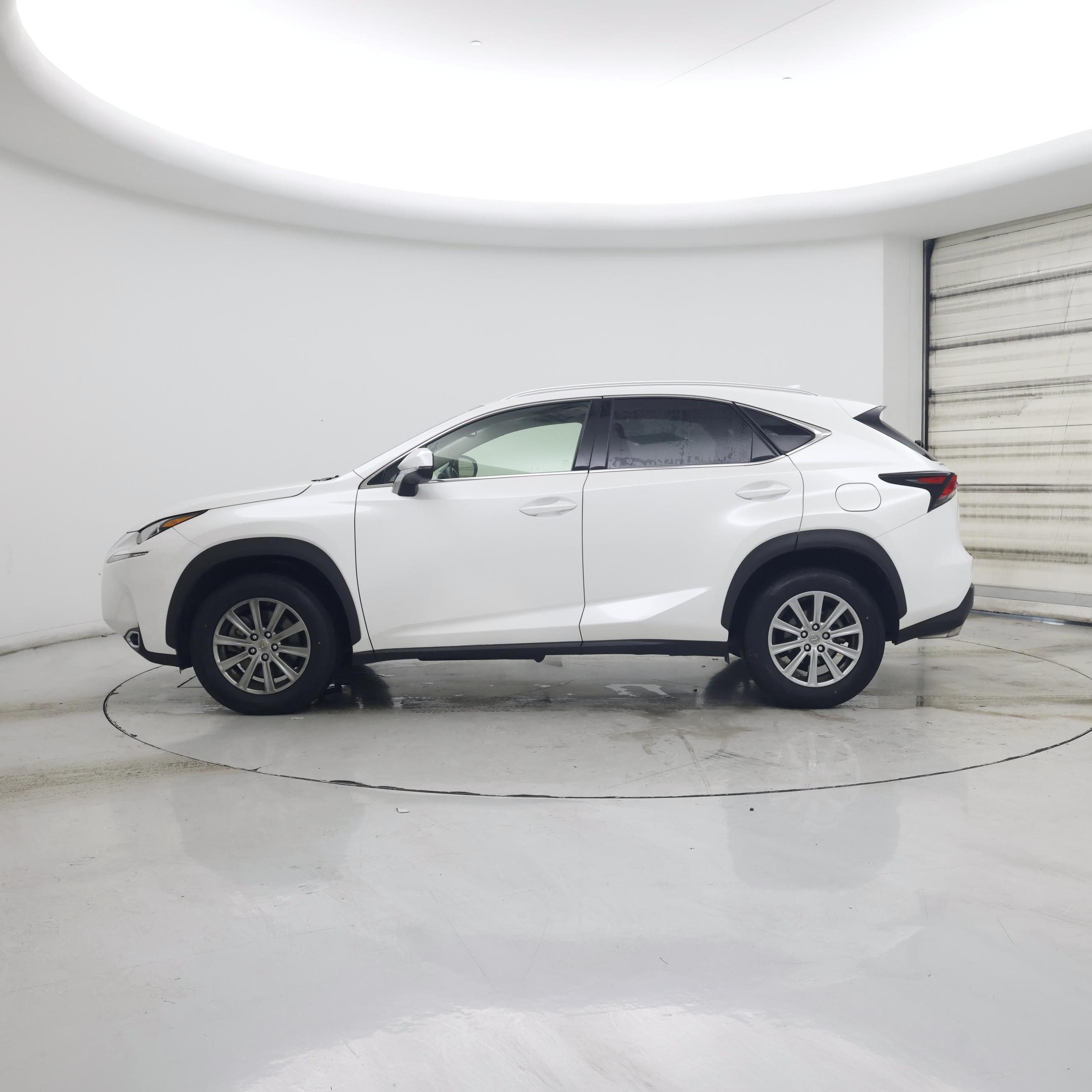 Thumbnail: 2015 Lexus NX - 3