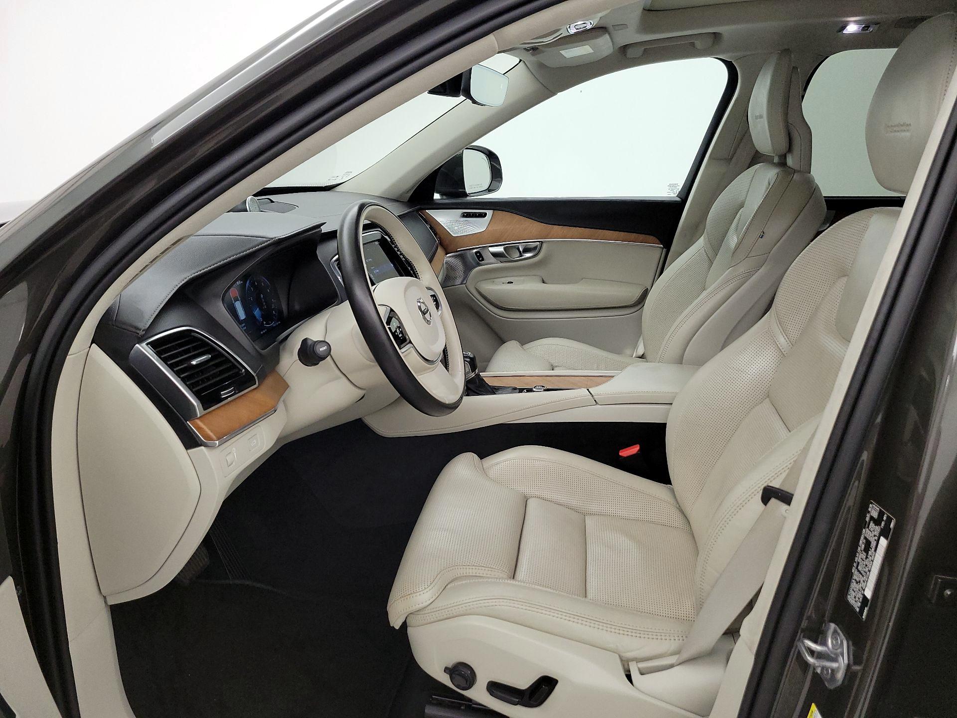 Thumbnail: 2020 Volvo XC90 - 11