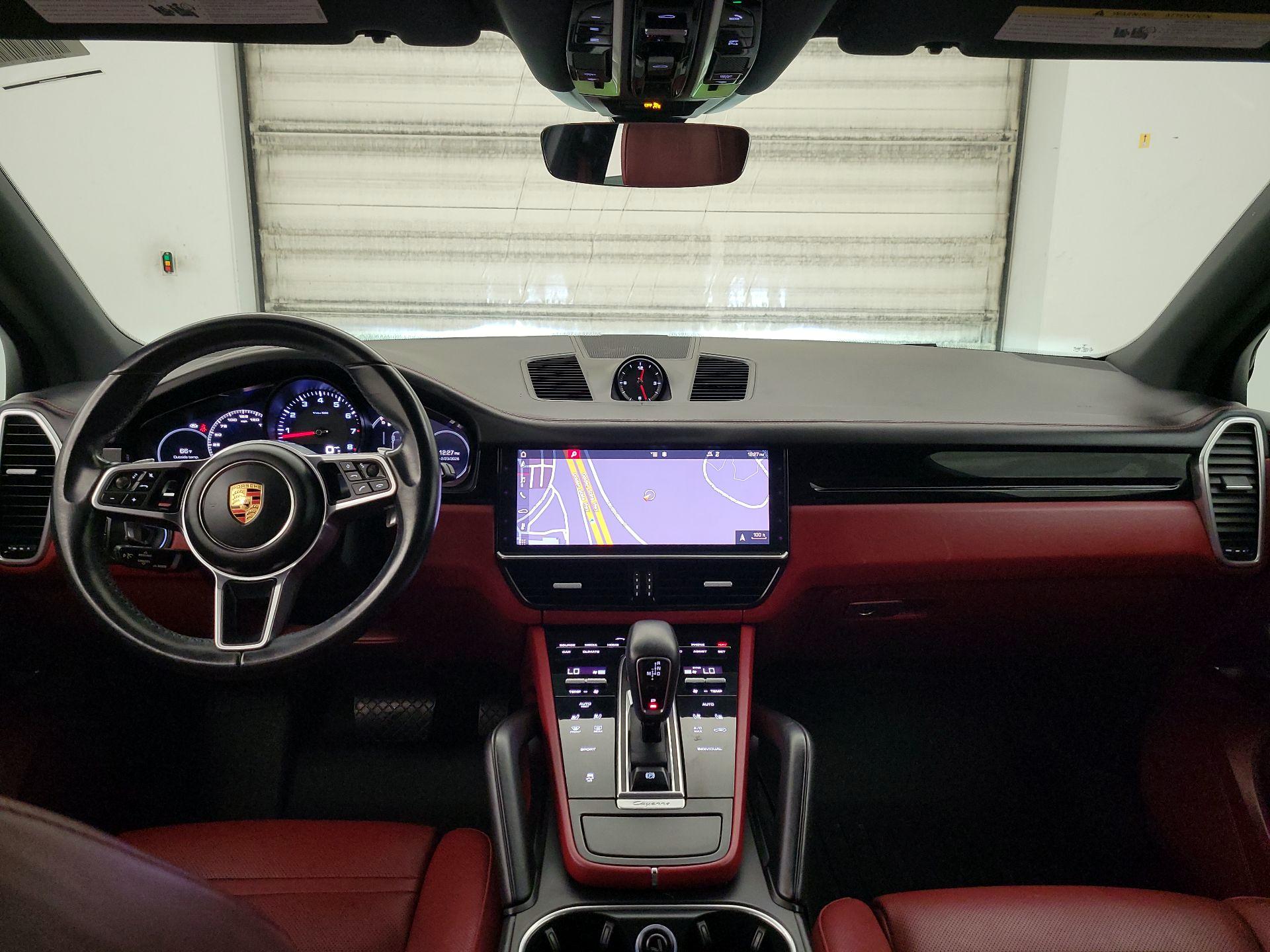 Thumbnail: 2019 Porsche Cayenne - 9