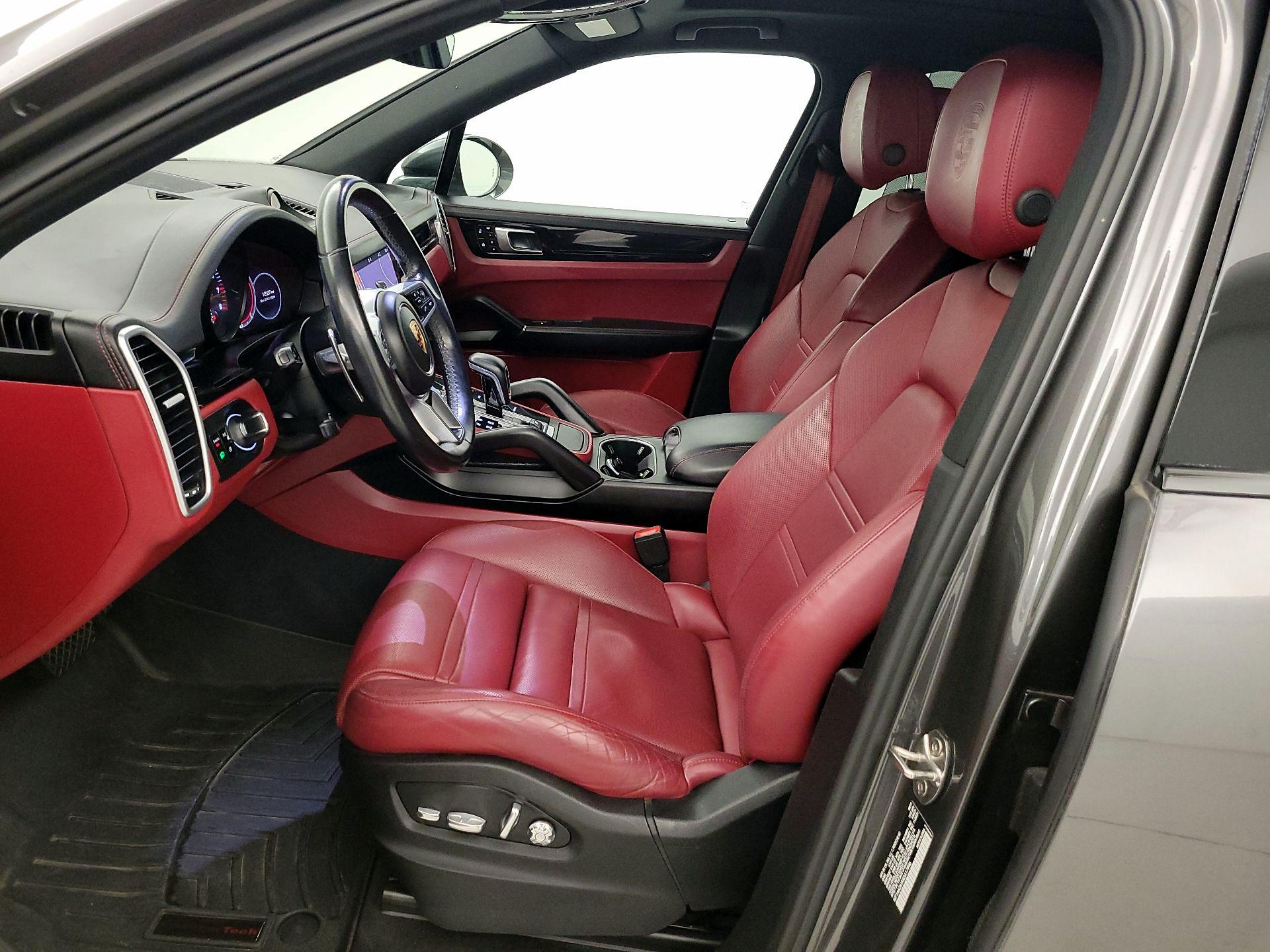 Thumbnail: 2019 Porsche Cayenne - 11