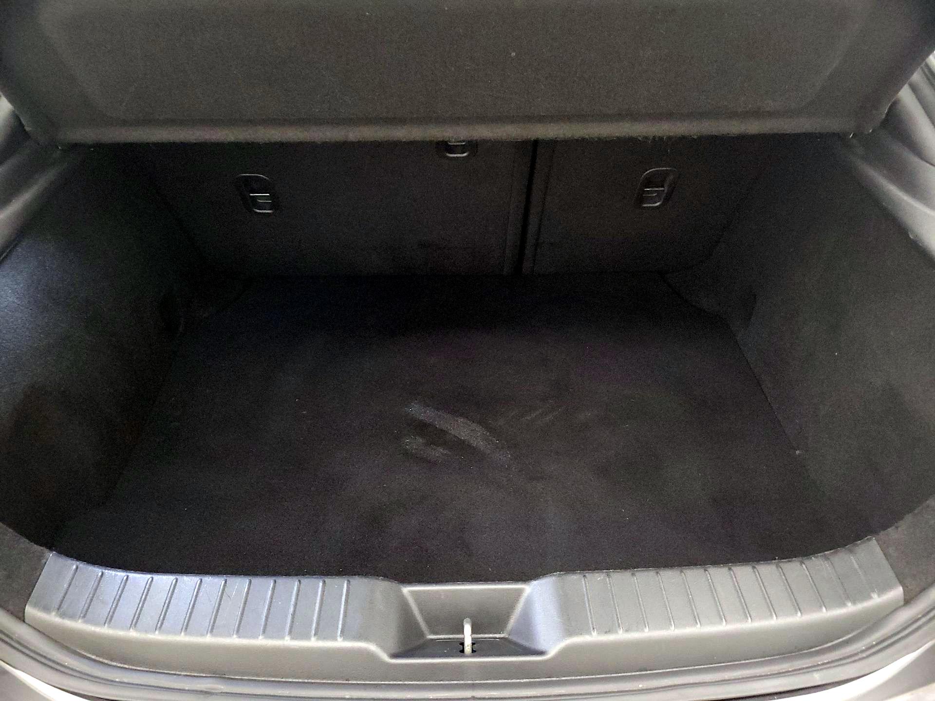 Thumbnail: 2019 Mazda Mazda3 - 20