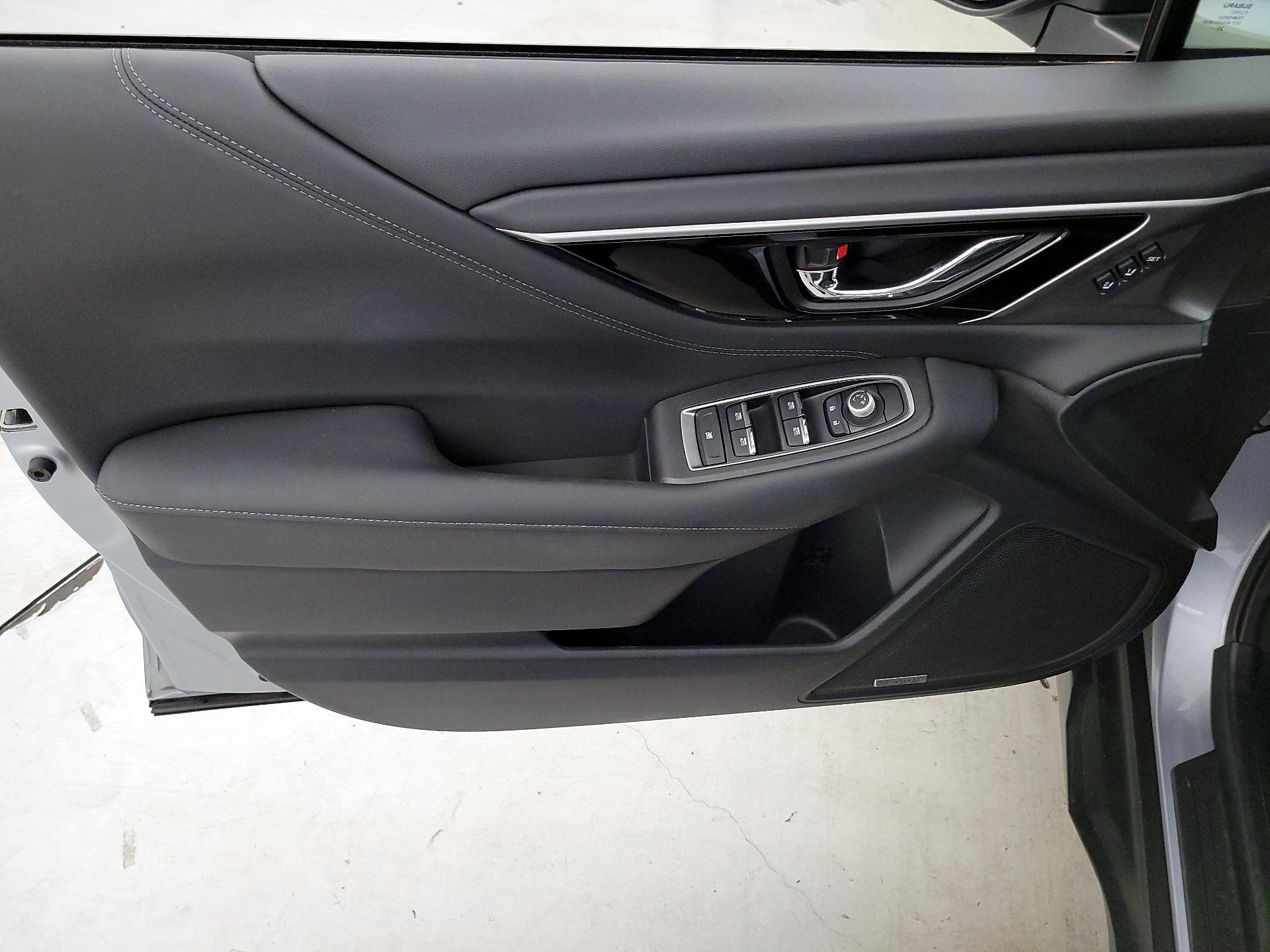 Thumbnail: 2021 Subaru Outback - 12