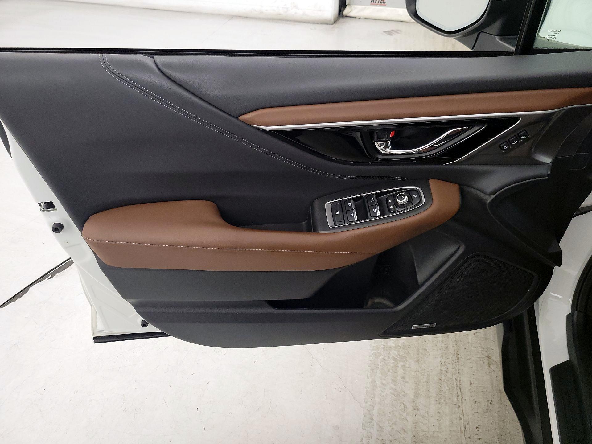 Thumbnail: 2022 Subaru Outback - 12