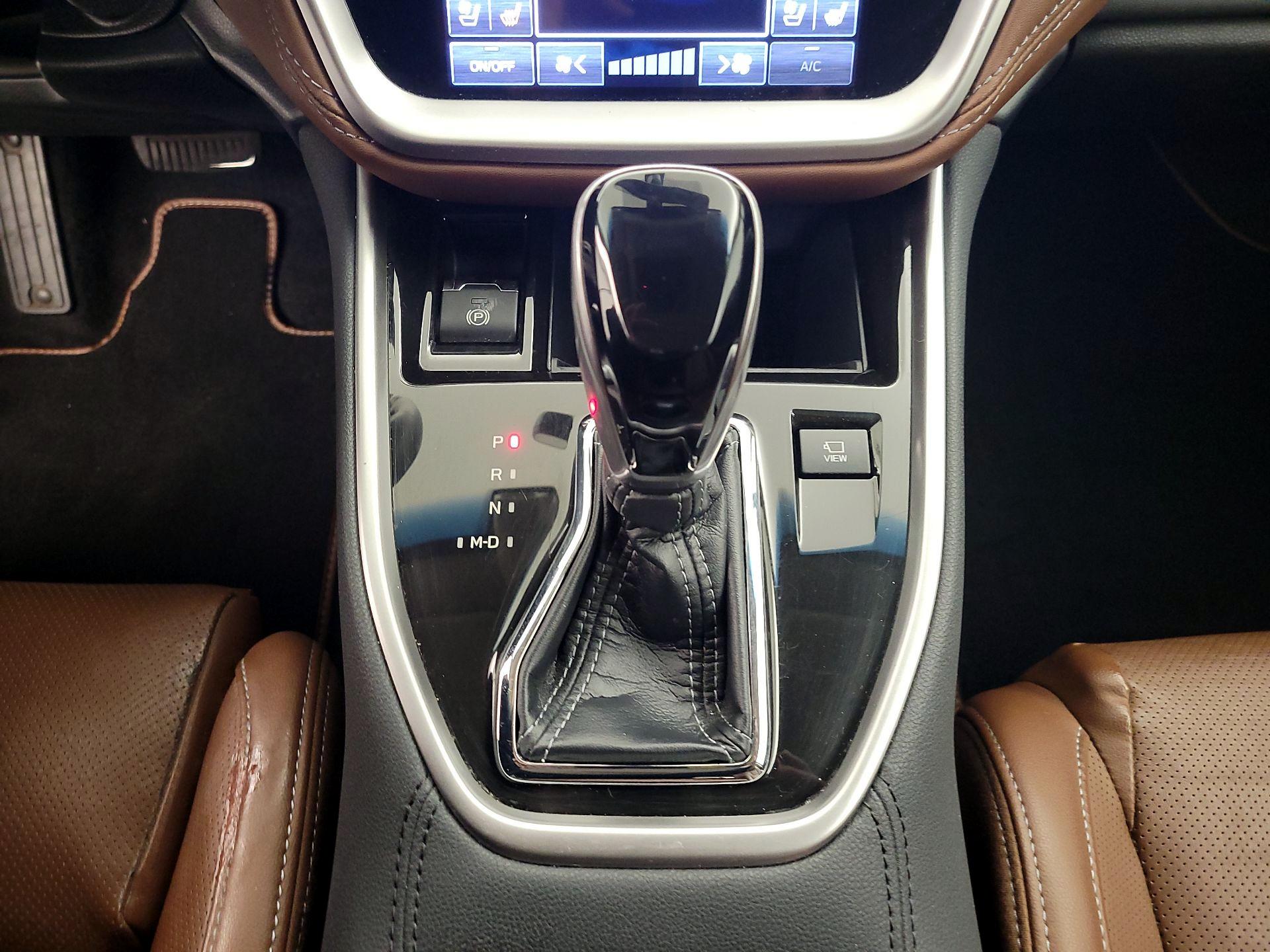 Thumbnail: 2022 Subaru Outback - 17