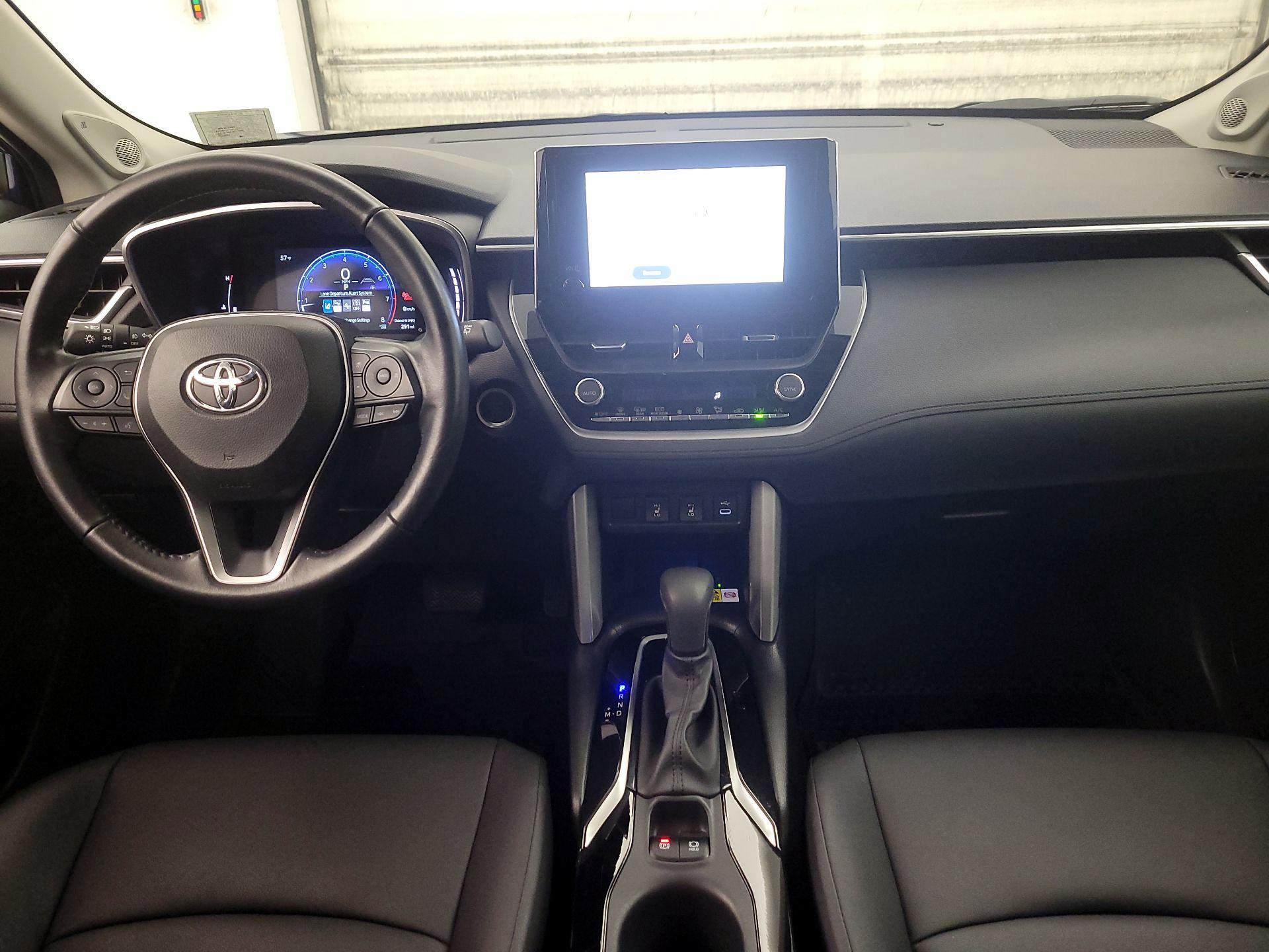 Thumbnail: 2023 Toyota Corolla Cross - 9