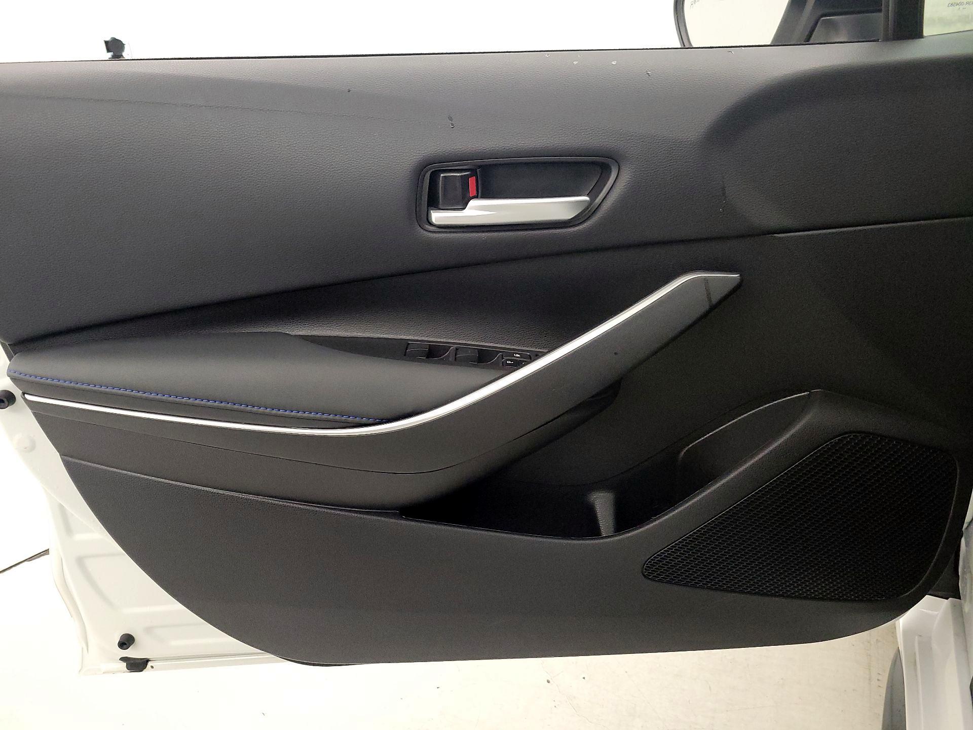 Thumbnail: 2021 Toyota Corolla - 12