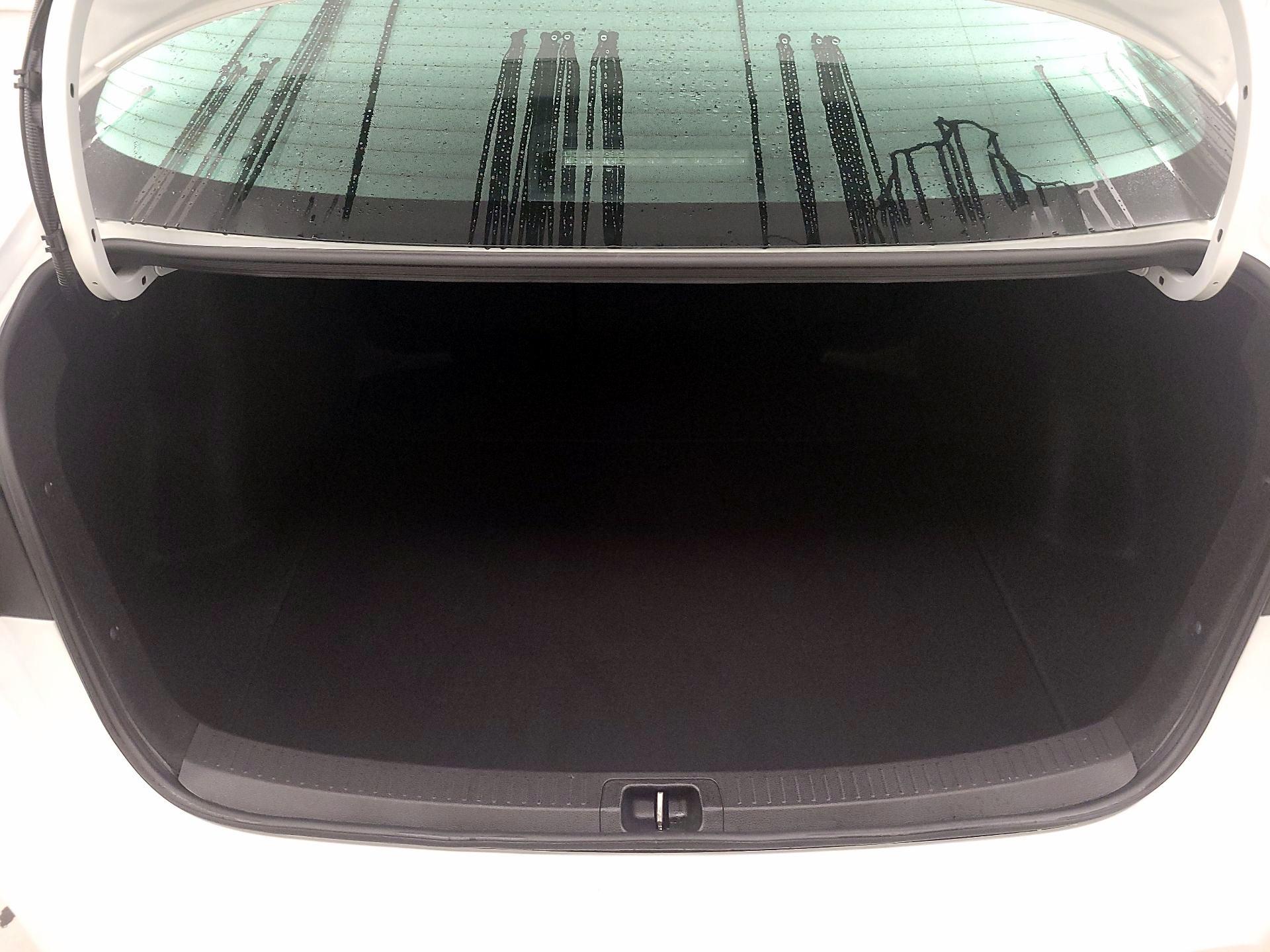 Thumbnail: 2021 Toyota Corolla - 19