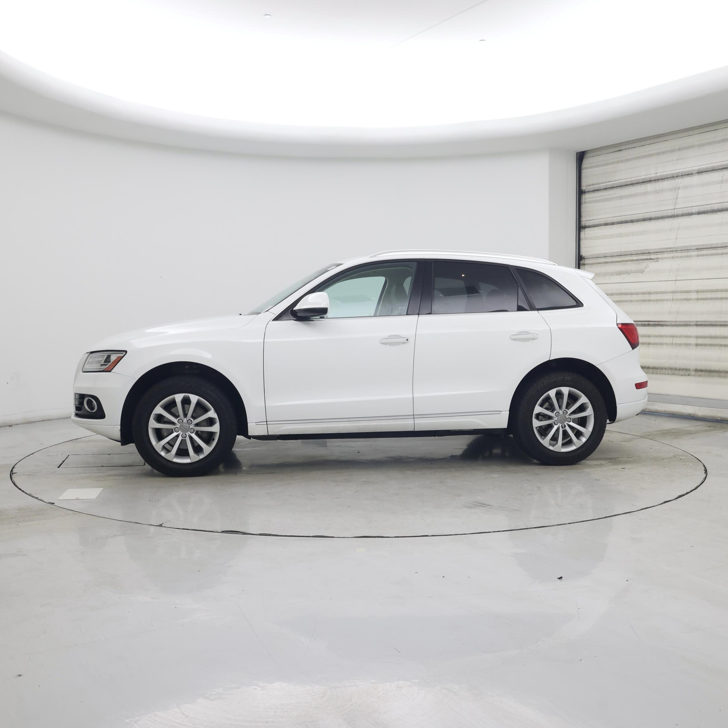 Thumbnail: 2015 Audi Q5 - 3