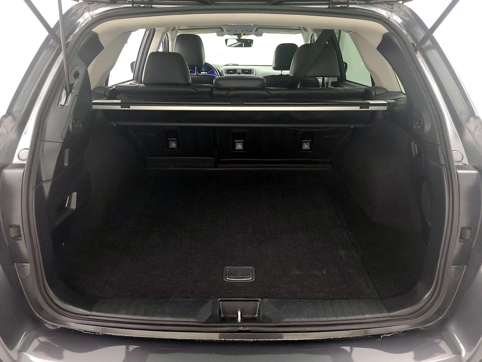 Thumbnail: 2019 Subaru Outback - 19