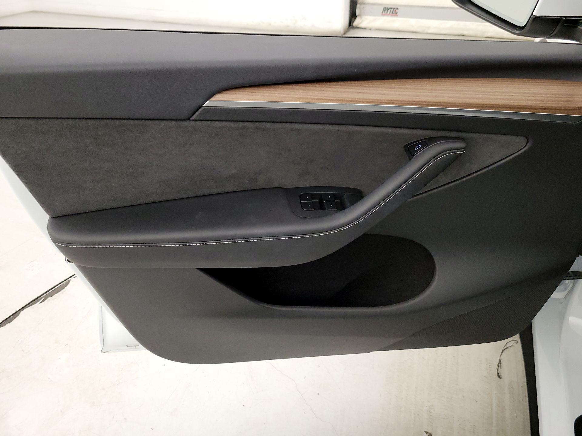 Thumbnail: 2025 Tesla Model Y - 12