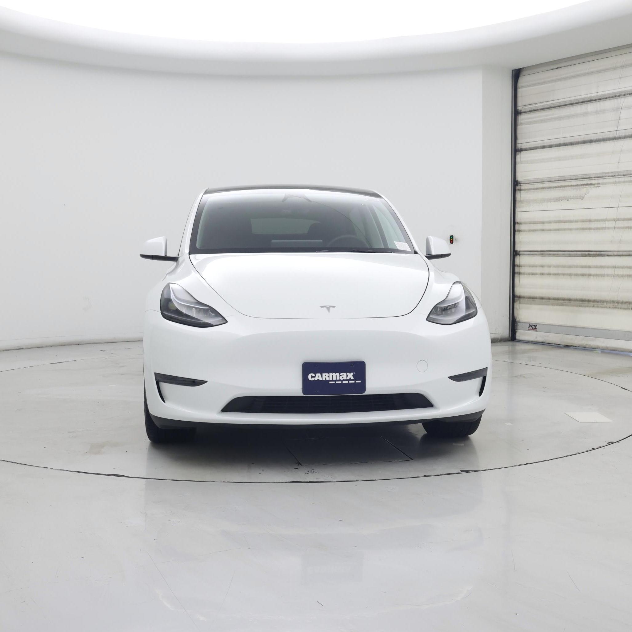 Thumbnail: 2025 Tesla Model Y - 5