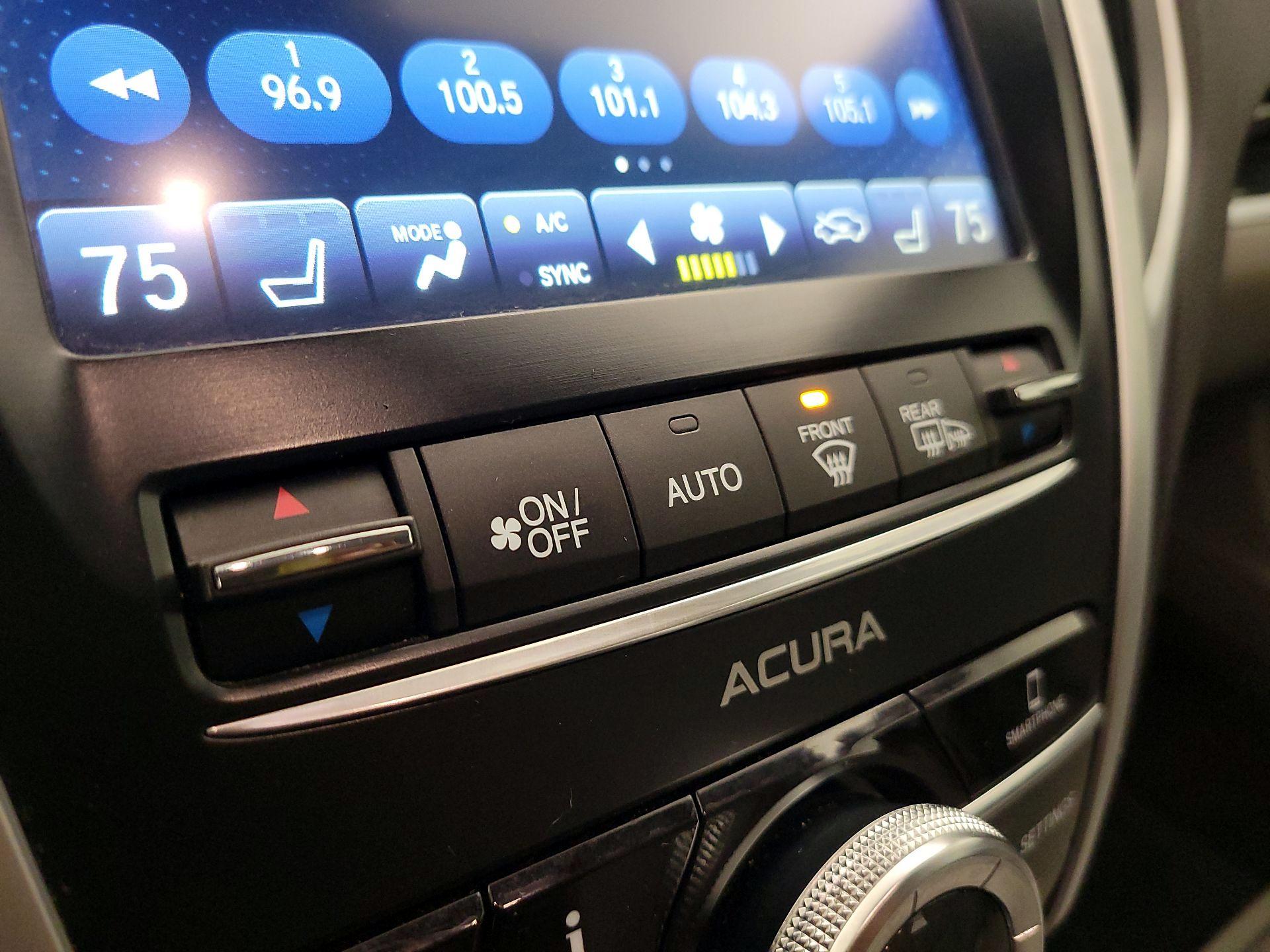 Thumbnail: 2018 Acura TLX - 16