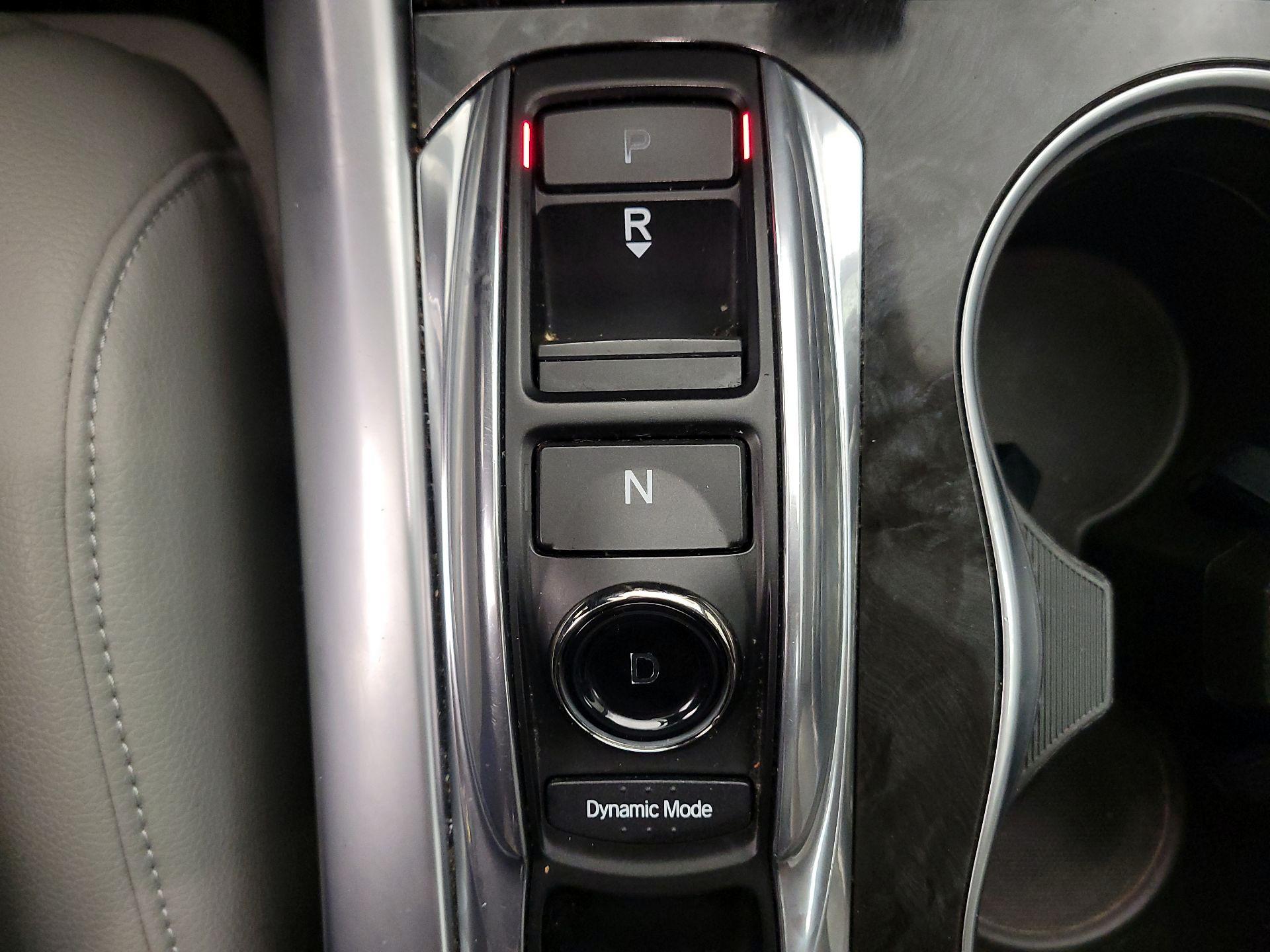 Thumbnail: 2018 Acura TLX - 17