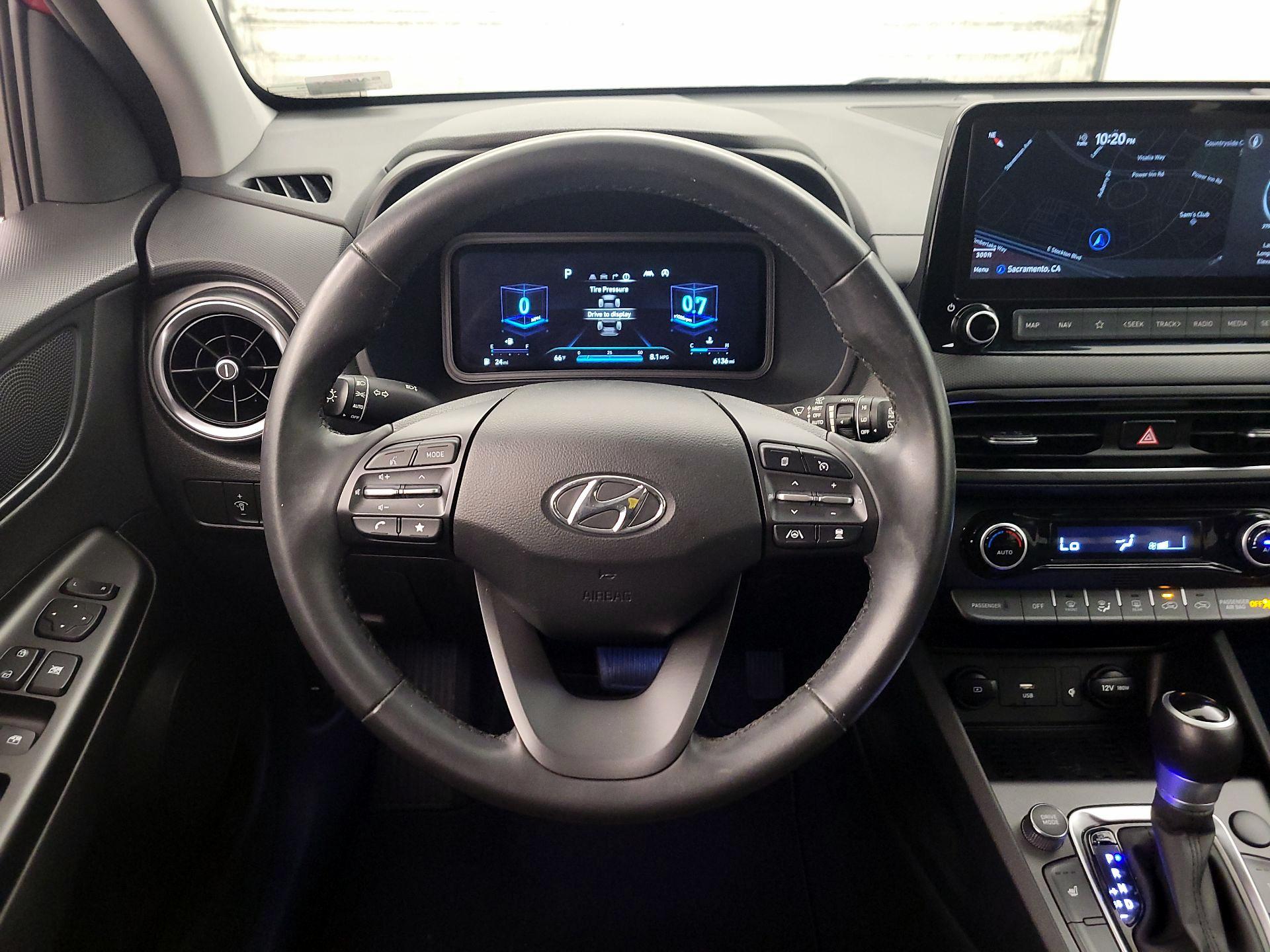 Thumbnail: 2022 Hyundai Kona - 10