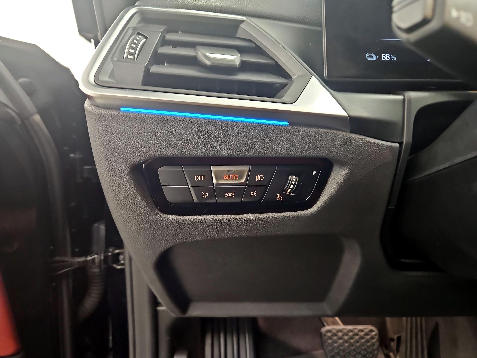 Thumbnail: 2023 BMW i4 - 13