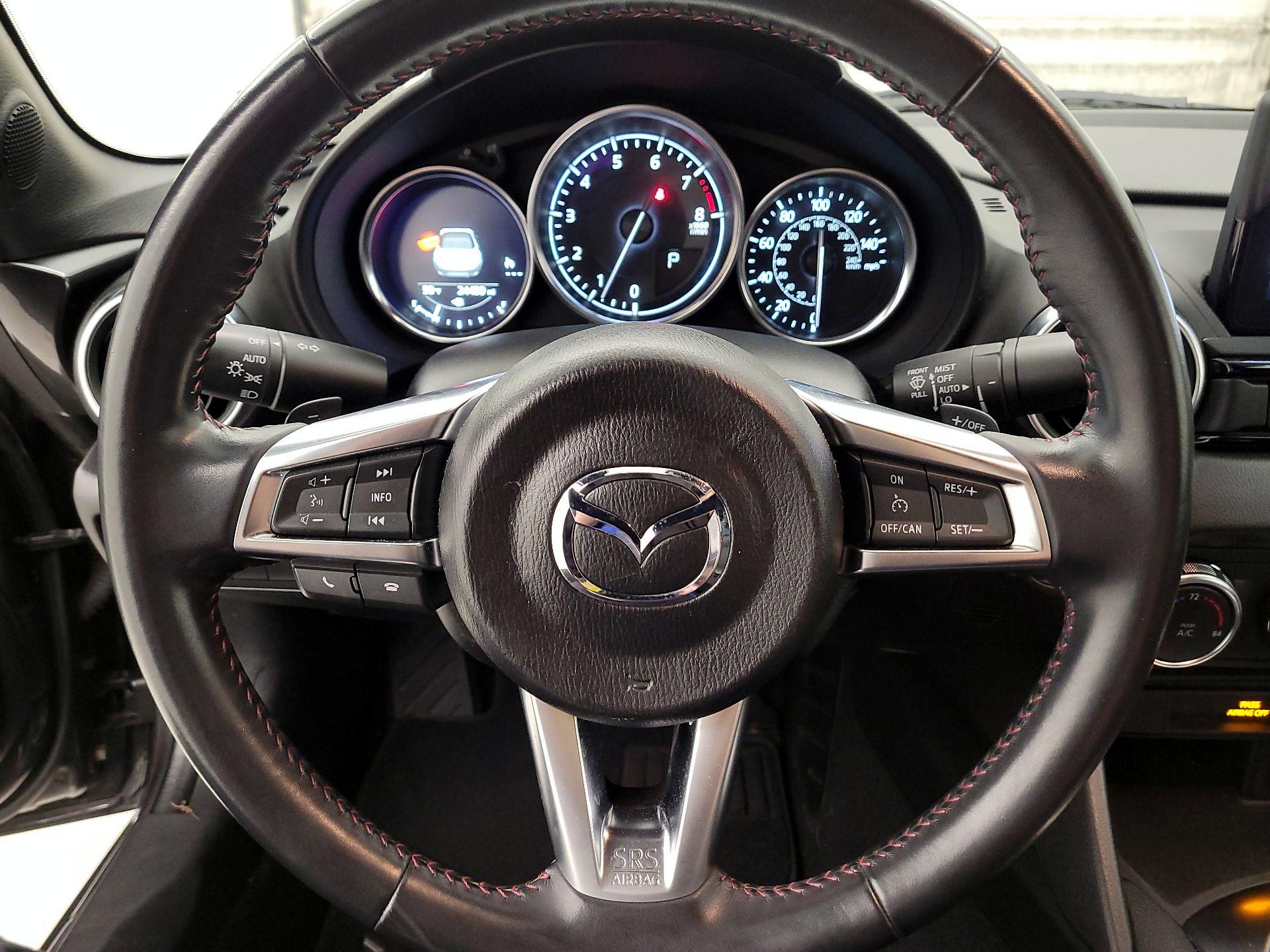 Thumbnail: 2019 Mazda MX-5 Miata - 10