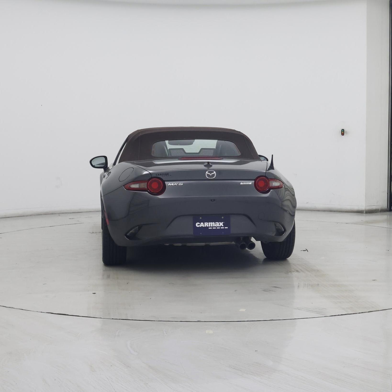 Thumbnail: 2019 Mazda MX-5 Miata - 6