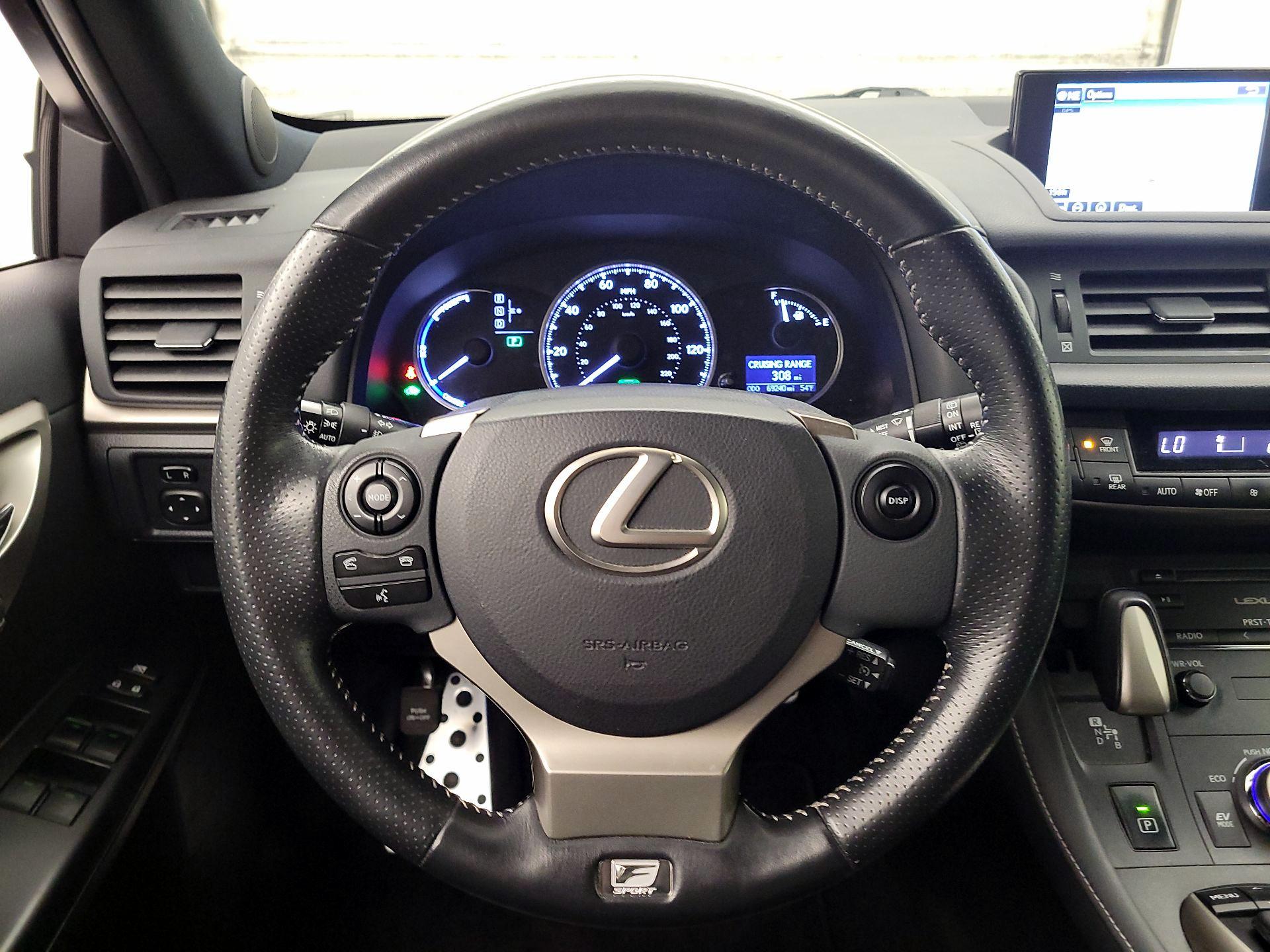 Thumbnail: 2015 Lexus CT - 10