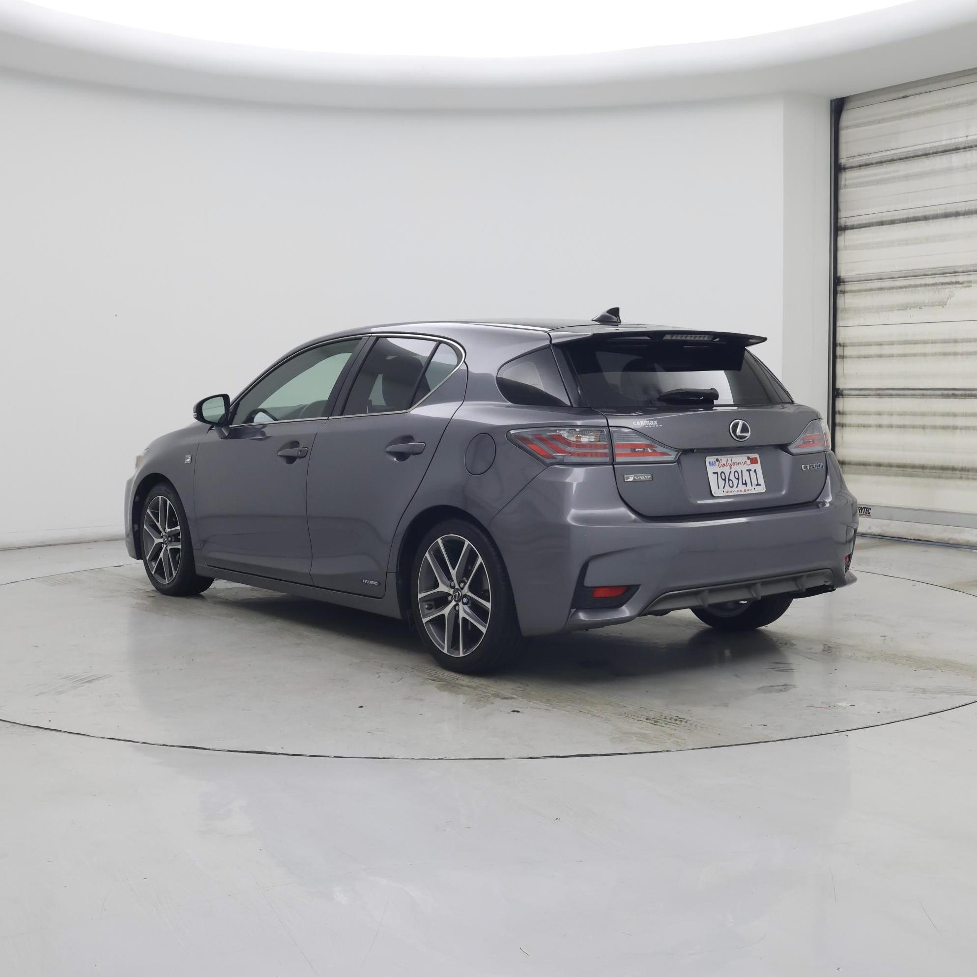 Thumbnail: 2015 Lexus CT - 2