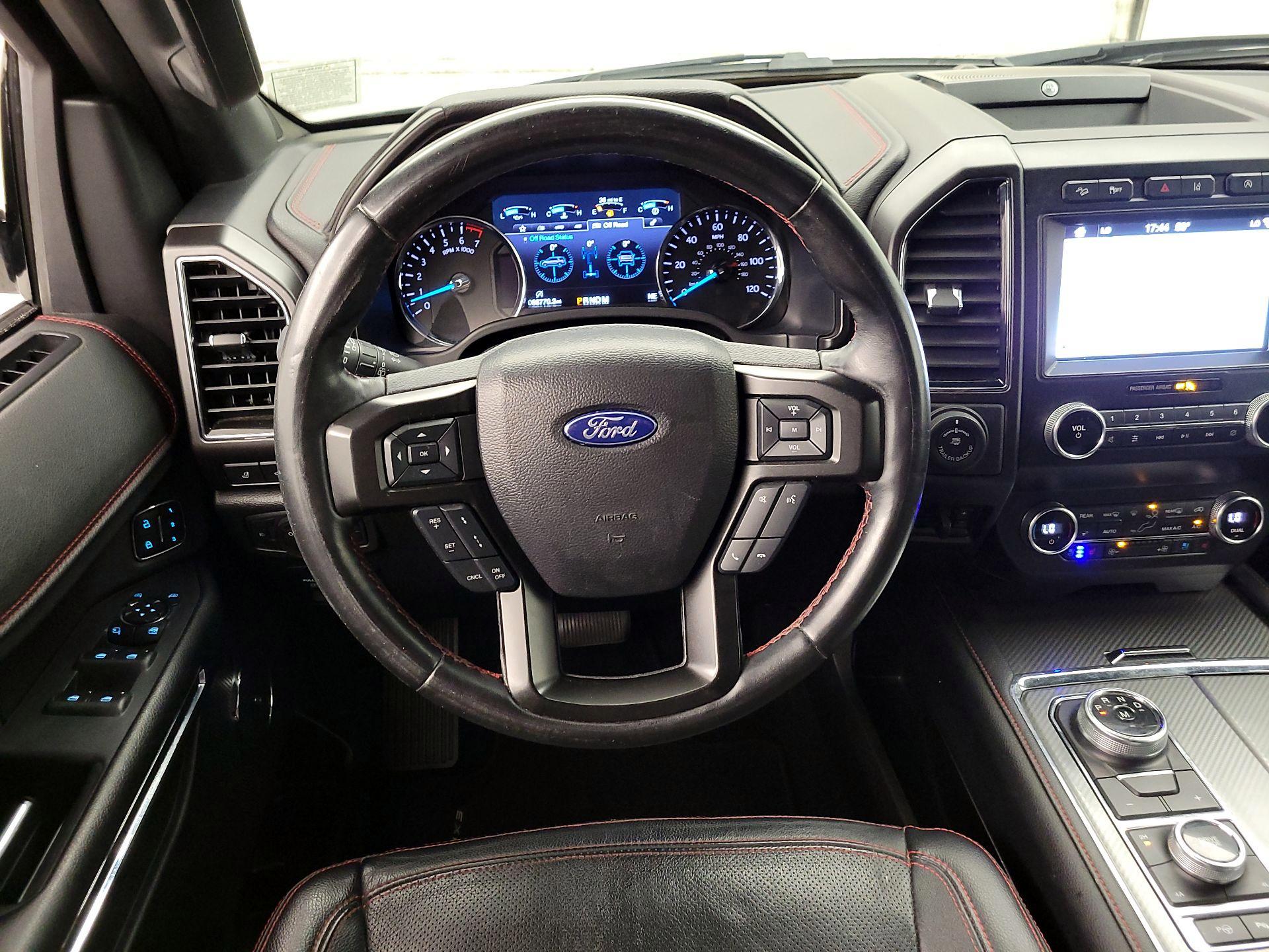 Thumbnail: 2019 Ford Expedition - 10
