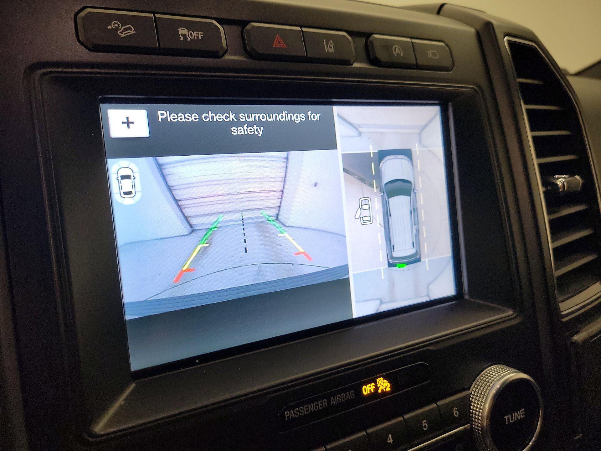 Thumbnail: 2019 Ford Expedition - 15