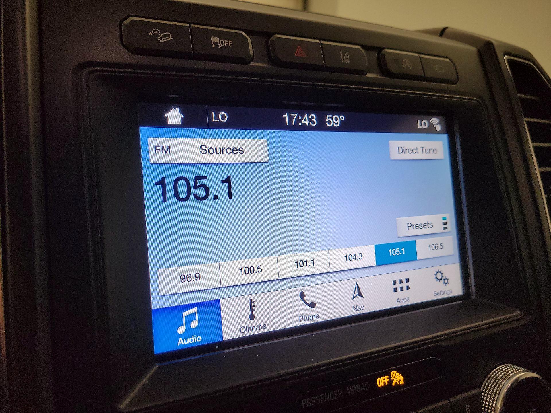 Thumbnail: 2019 Ford Expedition - 16