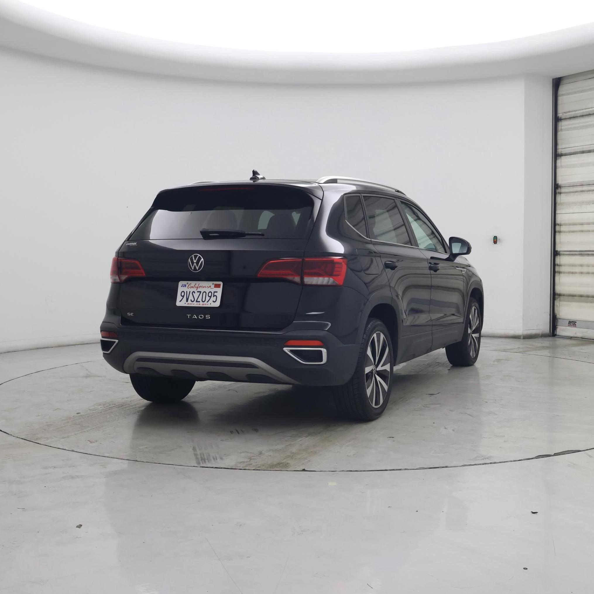 Thumbnail: 2022 Volkswagen Taos - 8